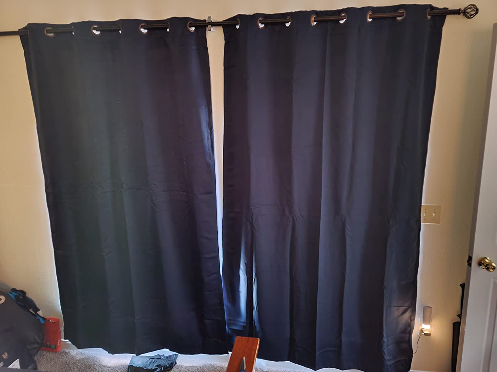 3/mo Finance Command Broom and Mop Gripper, 3Pack, Organize Damage