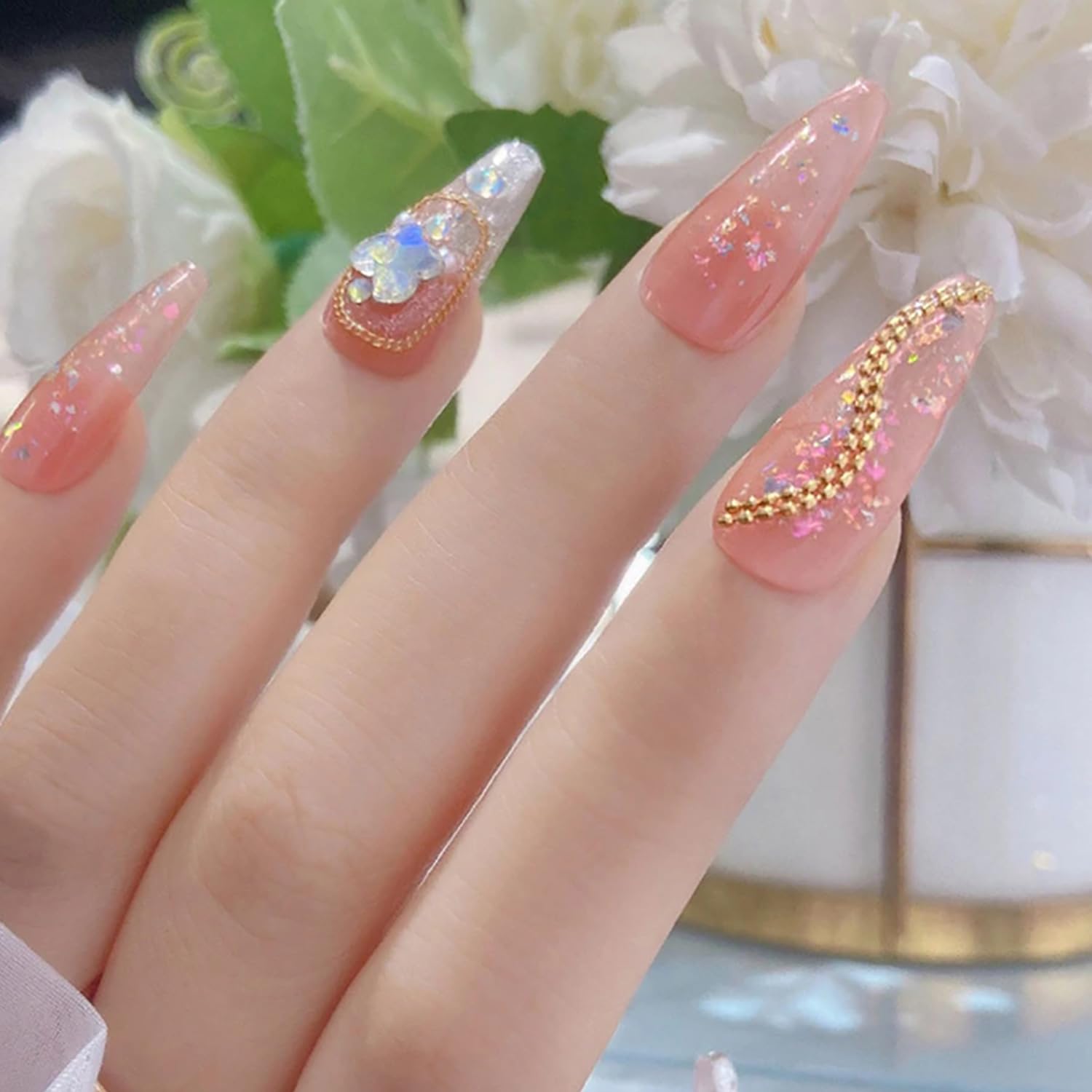 2 Boxes Retro Nail Chains for Nail Art 3d Punk Nail Charms Chain Charms for Nails Metallic Nail Studs Acrylic Nail Art Jewels Hollow Nail Decorations