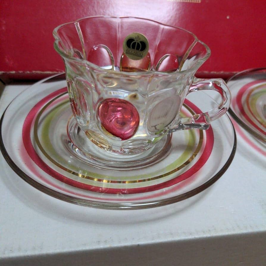 昭和レトロ 喫茶店 コーヒー ガラスガード ガラスカバー 店舗什器 まるで純喫茶にいる気分♪「昭和レトロなガラス食器