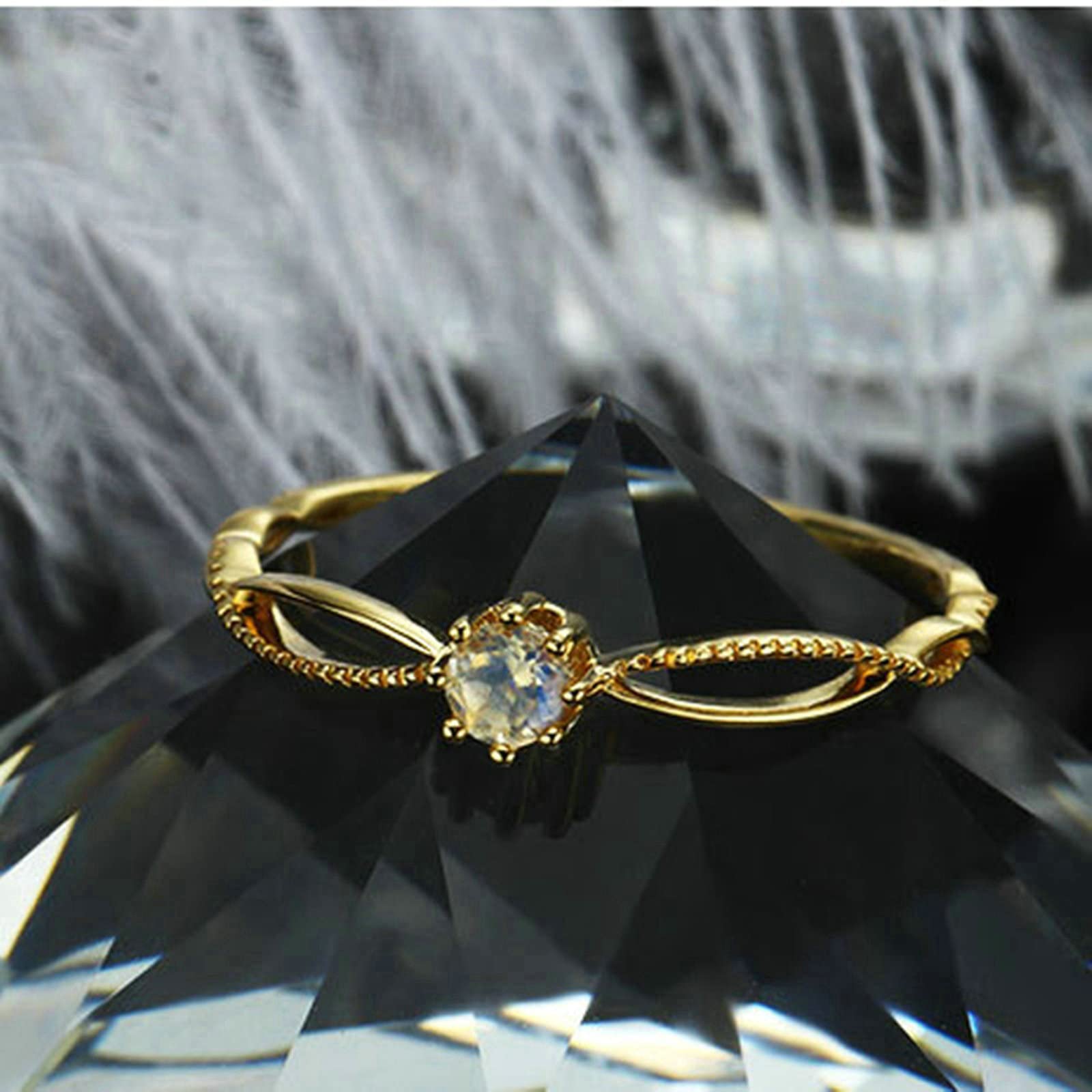 Pierścień rocznica kobiety pierścionek zaręczynowy żółty złoty 18K projekt kabel skręcony samotny kamień księżyc pierścień wiara kobieta
