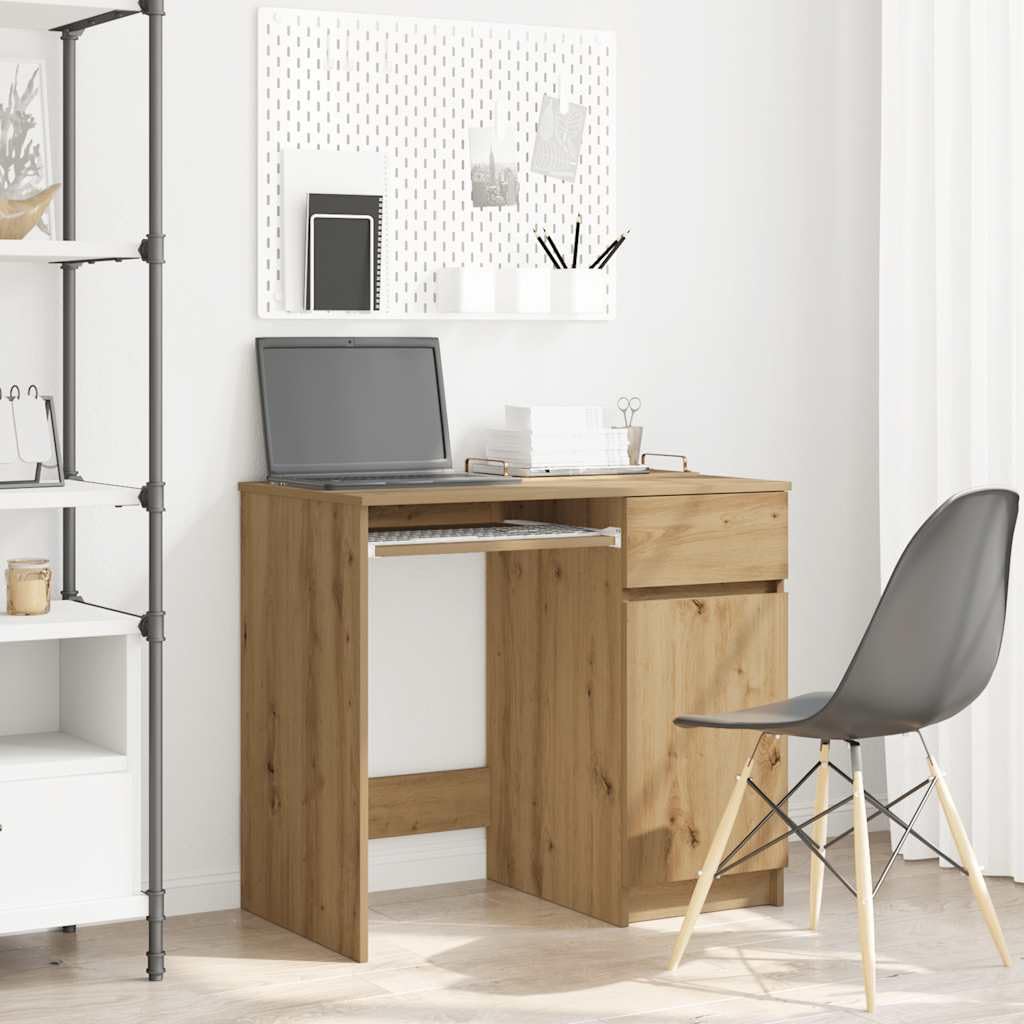 Bureau en chêne peu encombrant pour optimiser les pièces