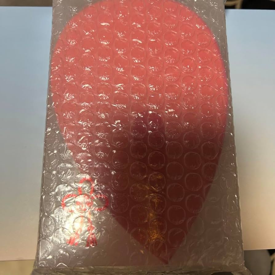 Amazon.co.jp: キズナアイ ピンバッジ キーホルダー アイラブ Sky