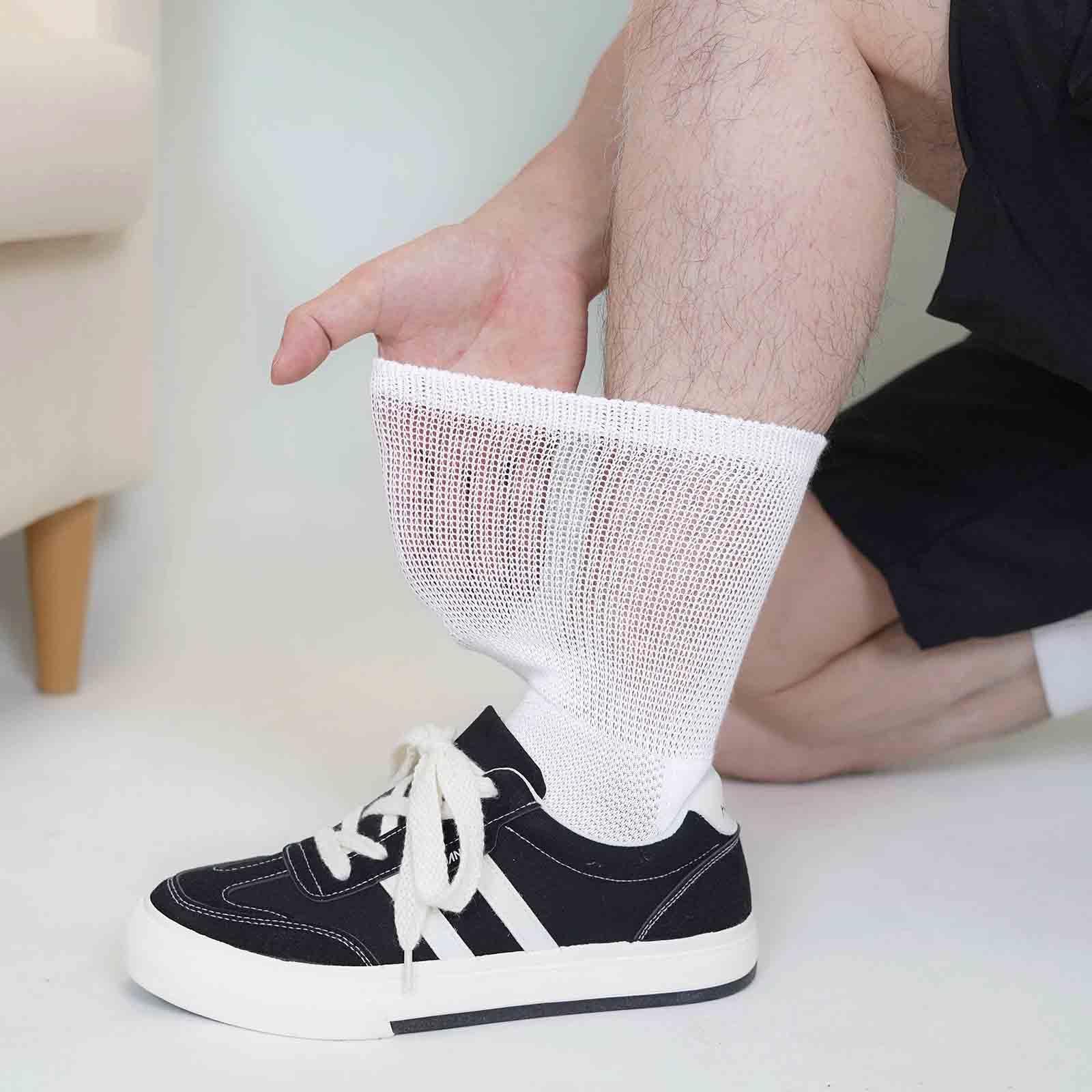 LOFIR Calzini Diabetici in Cotone da Uomo: Calze Sanitari con Cintura Extra Larghi Senza Elastico Senza Cucitura Calzino con Comodi suola imbottita da Uomo Nero Bianco Grigio Taglia 39-50 4 paia