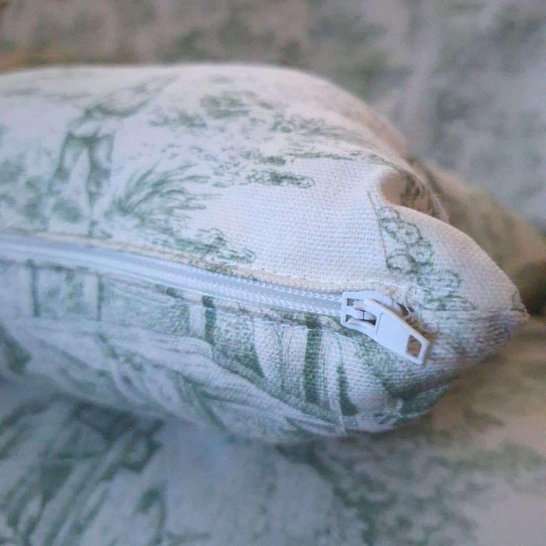 RICAMI FIORENTINI BALDI Coppia di copricuscini cm 50x50, cotone robusto Toile de Jouy, set 2 federe per cuscini arredo con zip. Misure personalizzabili (cm 50x50)