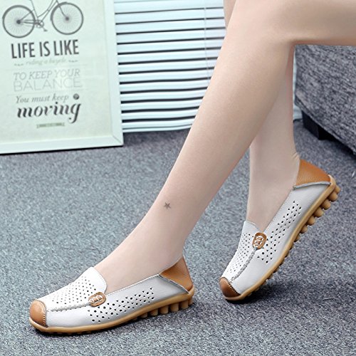 Image of VenusCelia Women's Floral Comfort Walking Flat Loafer