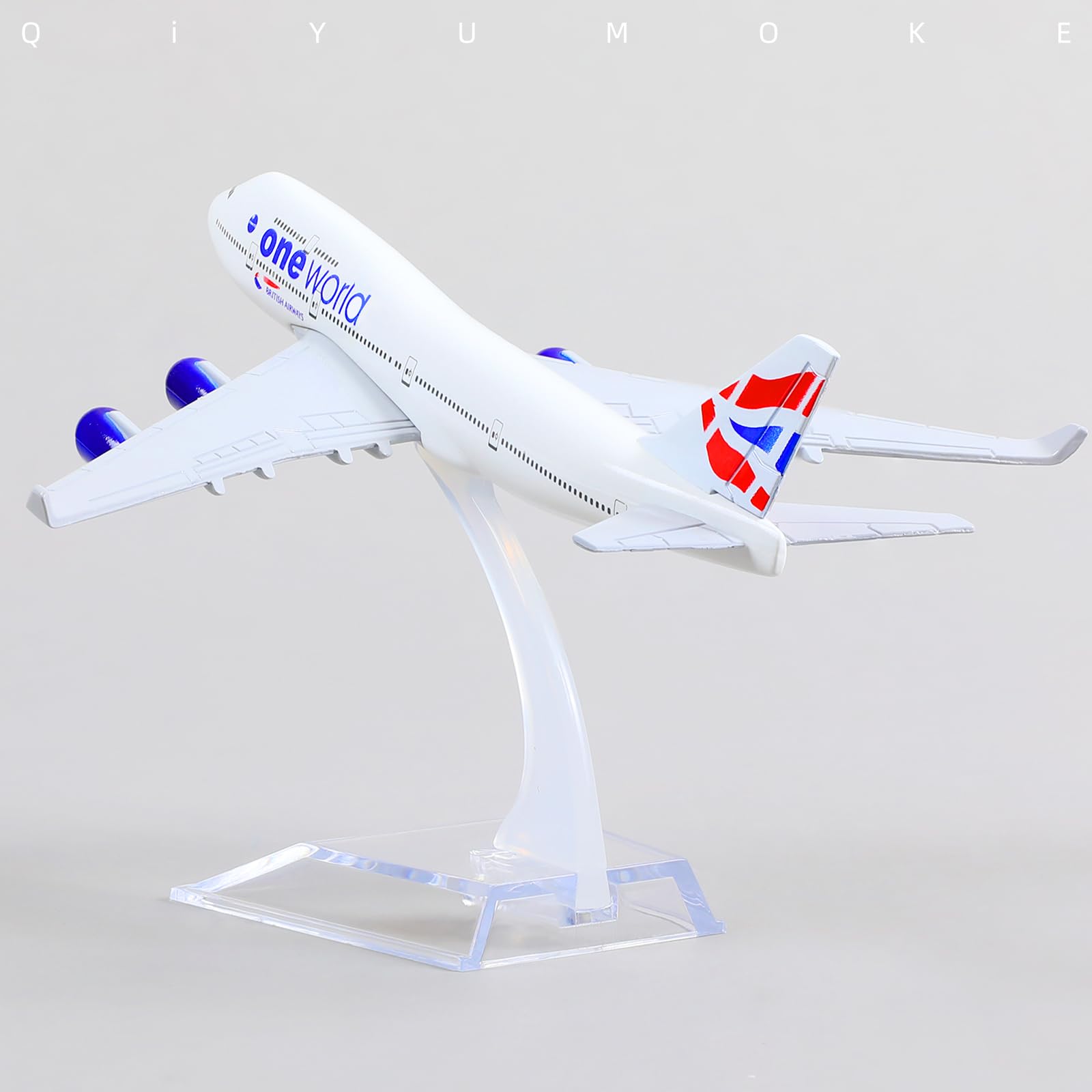 Boeing 747 模型　1/400 Amazon.com: Busyflies 1:400 Diecast Airplanes Model Aircraft