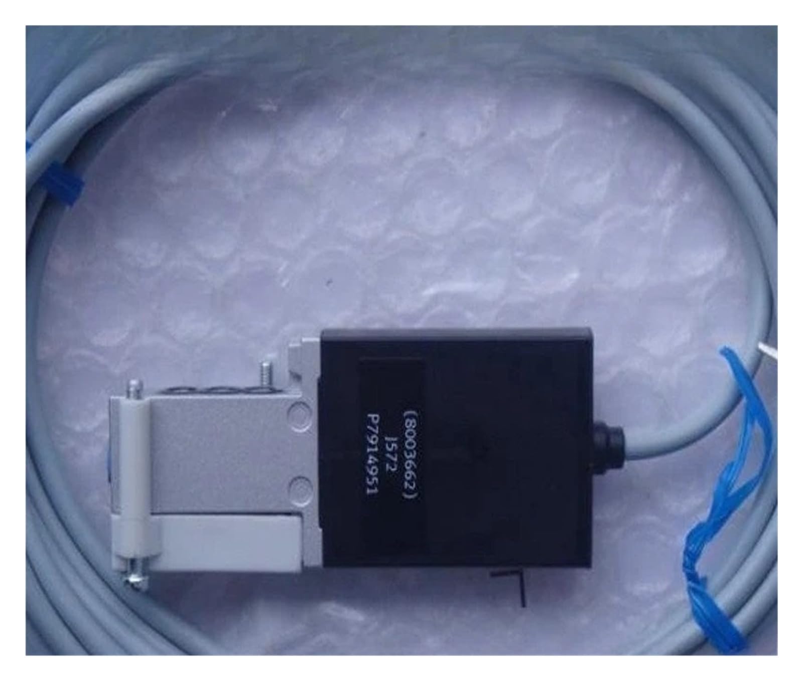 Électrovanne MHA2MS1H3/2G2K régulant la pression des circuits