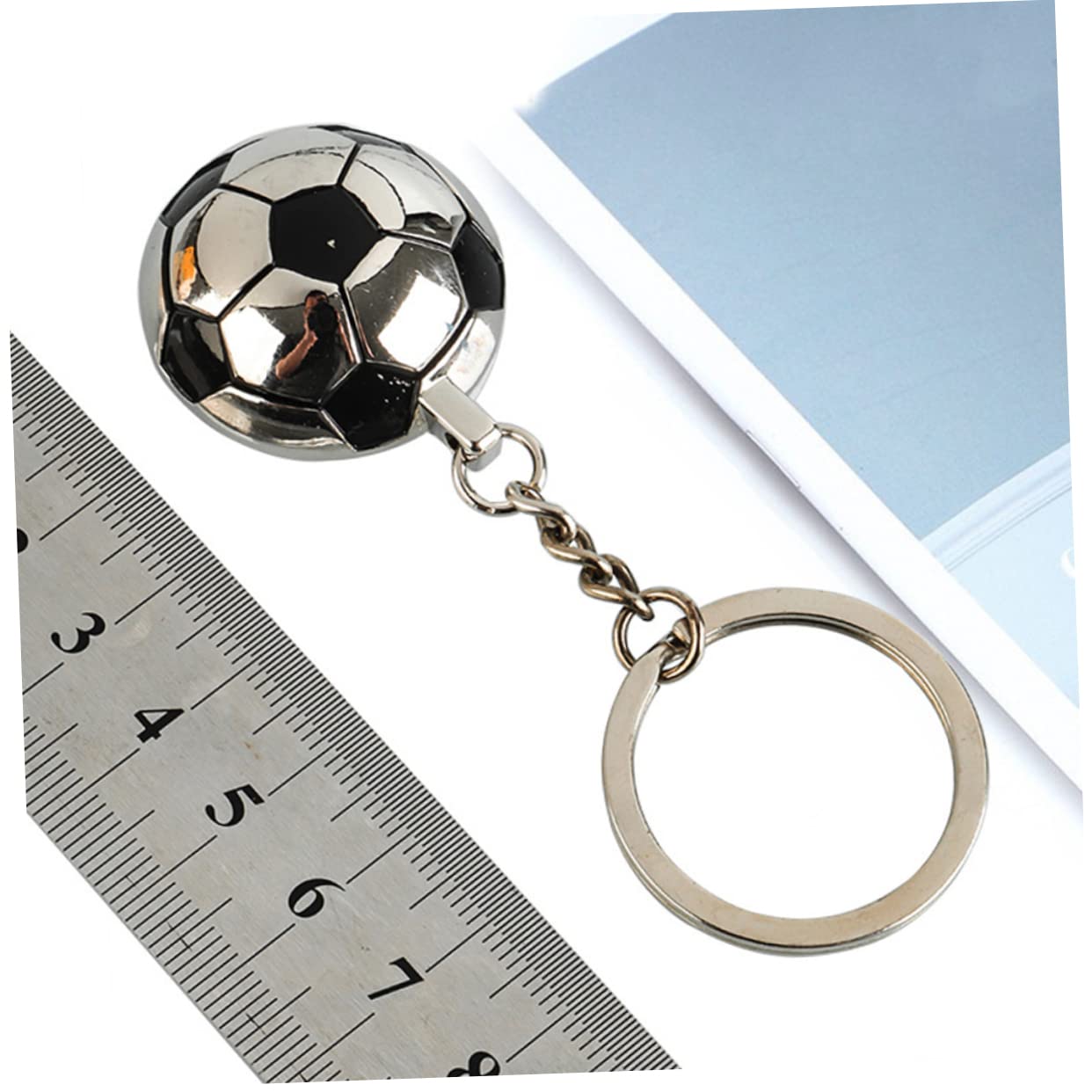 Llavero De Futbol Fútbol Americano Póster Pequeños Llaveros De Fútbol Exquisitos Llaveros Deportivos Llaveros De Bolas Portátiles Aleación De Zinc
