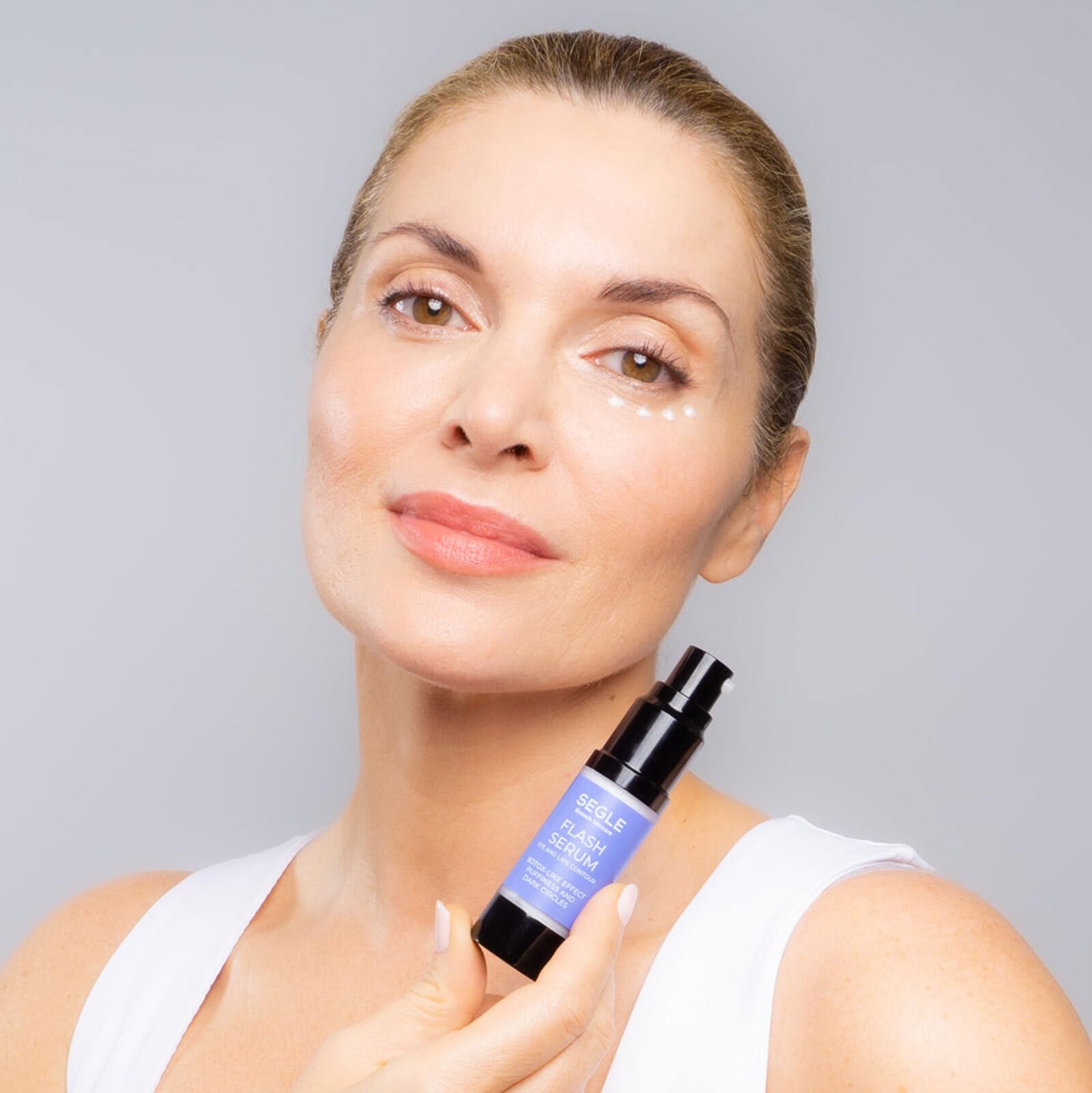 Segle | Contorno de Ojos Antiarrugas Flash Serum | Reduce las bolsas y las ojeras | Hidrata y protege | 15 ml