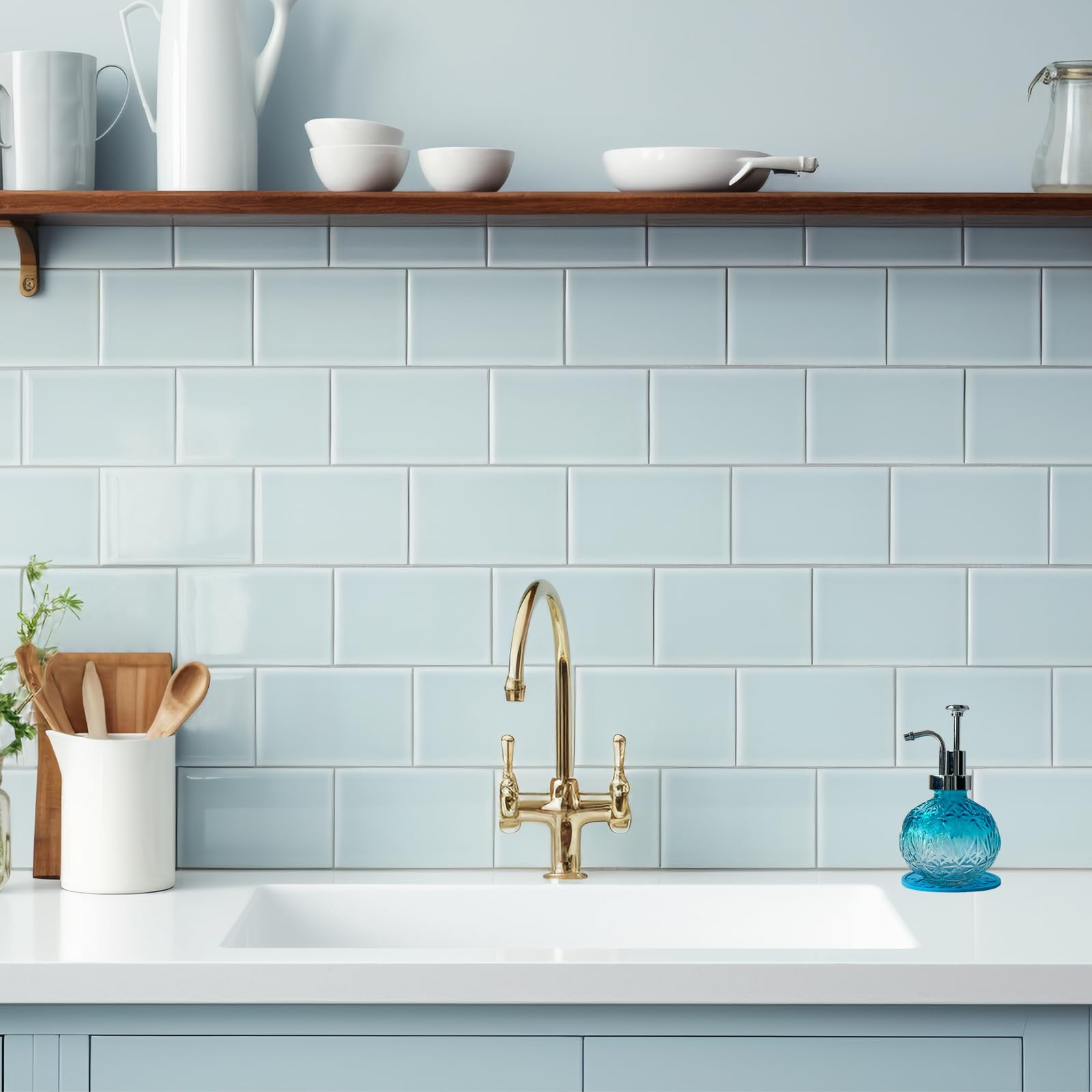 Birugen Vintage Soap Dispenser for Bathroom,Glass Kitchen Soap Dispenser with Pump,Farmhouse Antique,Cute Small Rustic Decor (Blue)