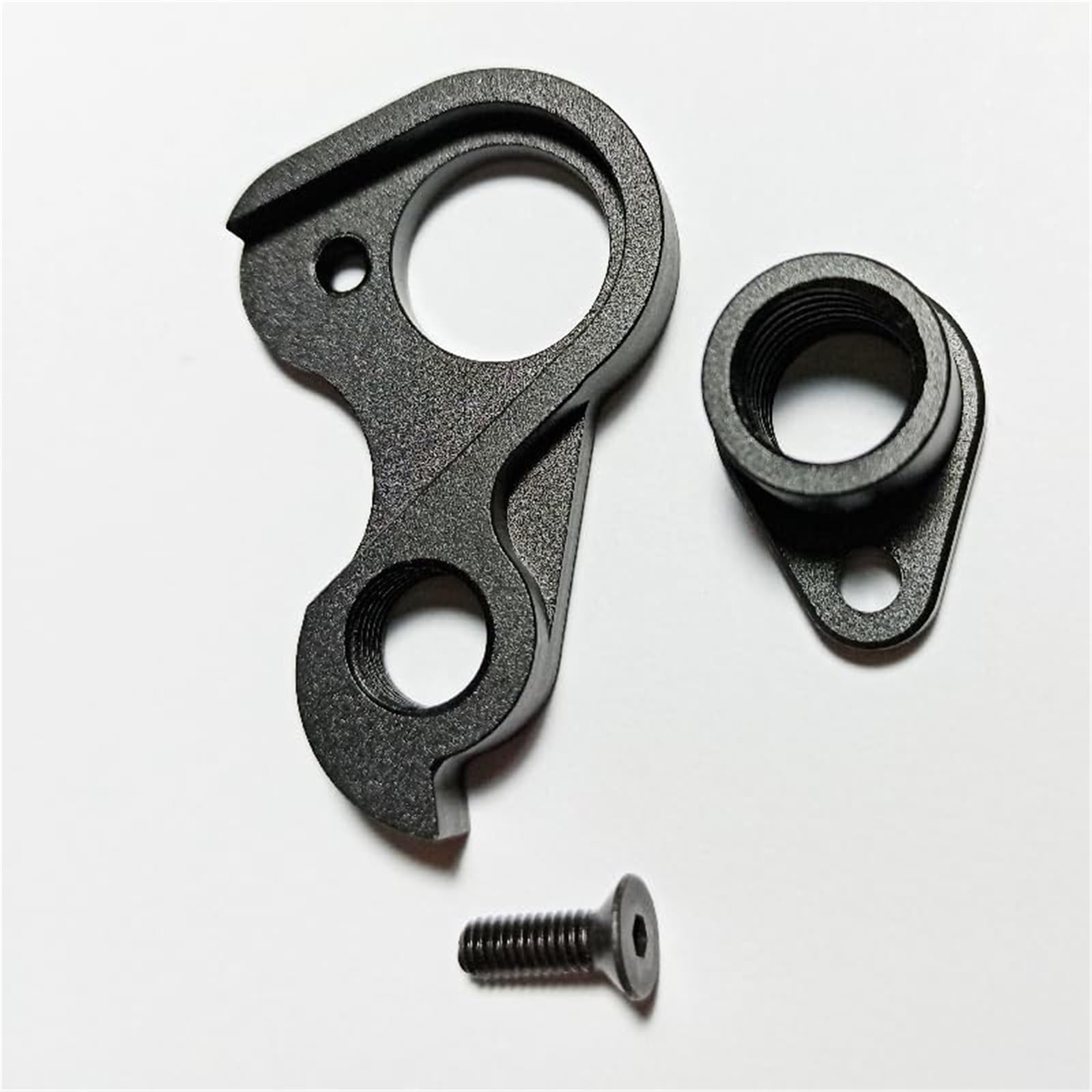 1 patilla de Cambio Trasera for Bicicleta, for C64 V2-R Concept V3RS Disc Save Mech Dropout Cuadro De Carbono Bike Saver Patilla de Cambio de Bicicleta(Black QGH0598P1)
