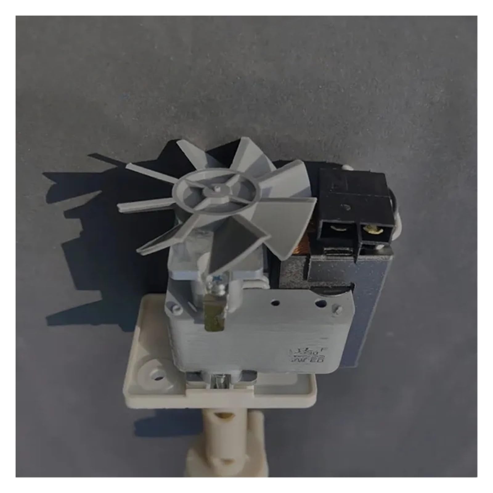 Bomba For Fabricar Hielo, Compatible Con Scotsman, Ice-O-Matic MH30F1 30W MV600/MV450 | Bomba de agua for máquina de hielo Modelo MH30F1, potencia de 30 W, paquete independiente de una sola pieza