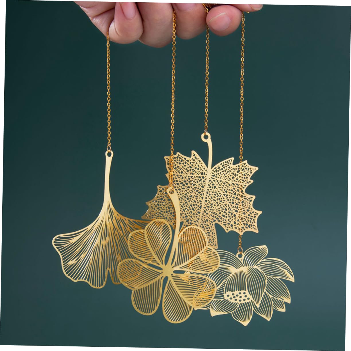Ciieeo 16pièces Marque-pages Métalliques Créatifs Érable Ginkgo Lotus Et Fleur De Lotus Accessoires De Lecture Élégants Pour Femmes Pour Étudiants Et Amateurs