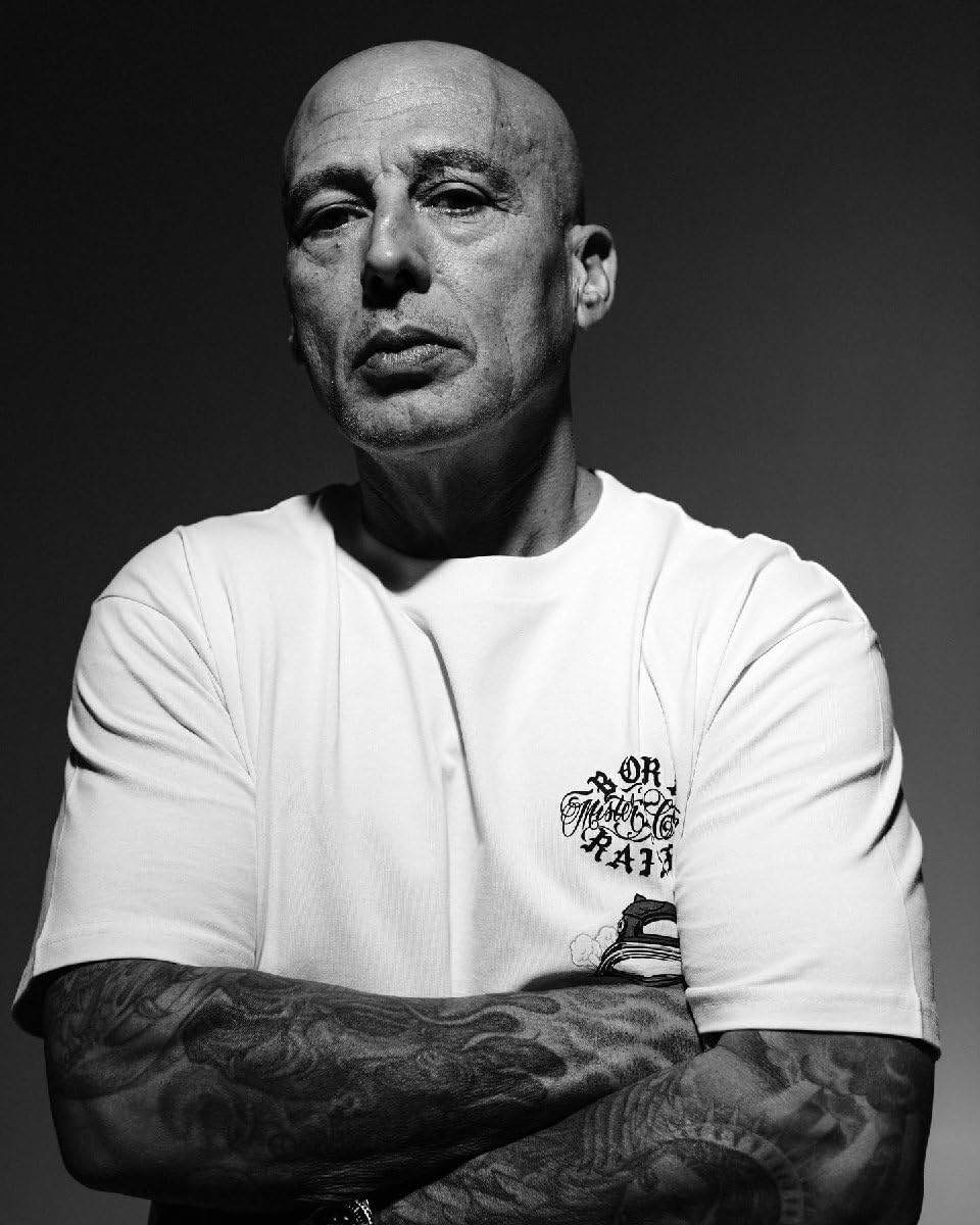 Amazon.co.jp: MISTER CARTOON BORN RAISED STARCHED TEE WHITE L  