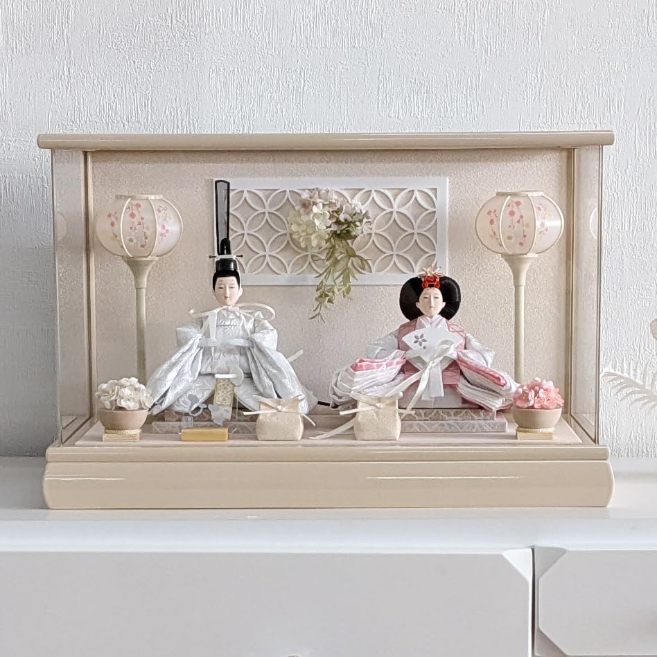 Amazon | 雛人形 ひな人形 ケース飾り 黄昏 アイボリー アクリルケース