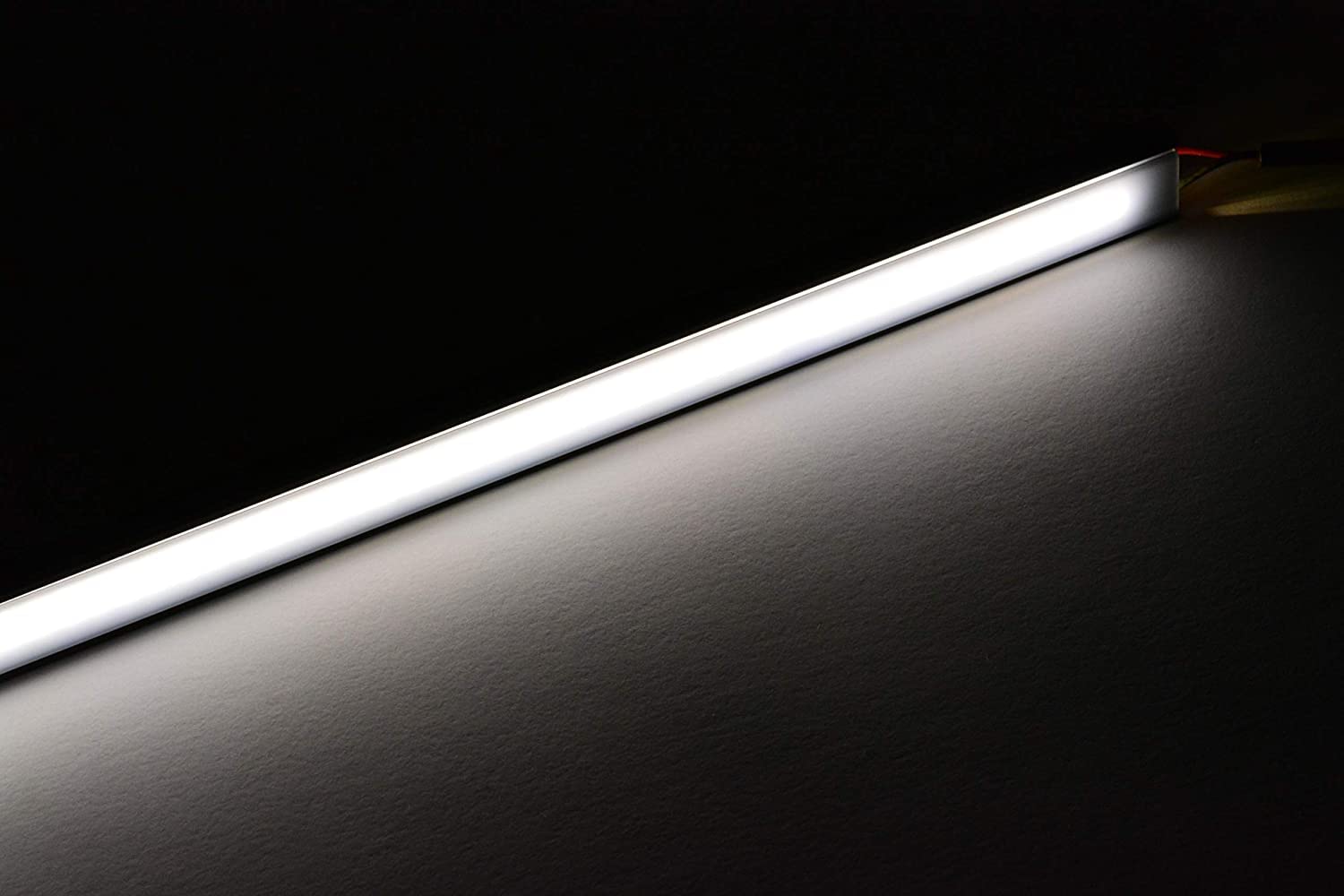 Aftertech® 2m 1506 PERFIL DE ALUMINIO PARA TIRA TIRA LED BARRA RIGIDA 2MT + CUBIERTA (CUBIERTA NEGRA 1506N PERFIL NEGRO)