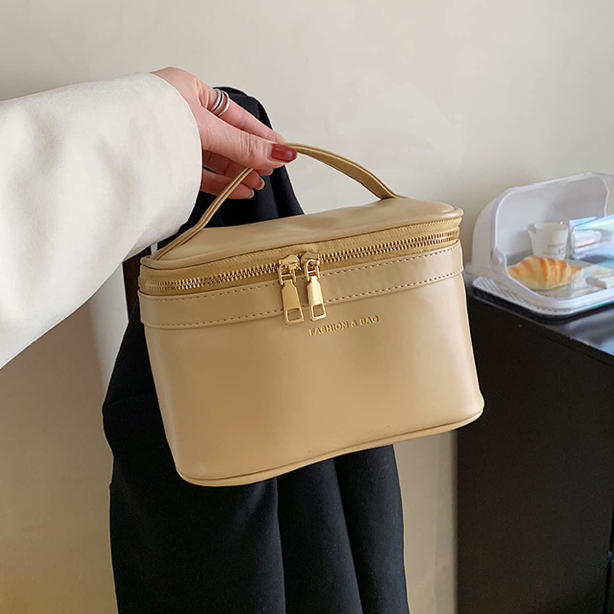Neceser De Maquillaje para Mujer Estuche De Cosméticos Portátil Neceser Multifunción Neceser Lavable Kit De Viaje Organizador para Amantes del Maquillaje Y Viajeros,Marrón