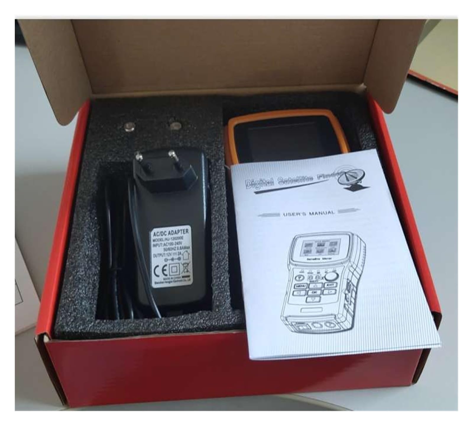 Recherche de Satellites, Détecteur de Satellite SF-710 for récepteur télévision par, écran Couleur DISEqC1.0 avec USB/Boussole, Prise en Charge du Compteur DVBS/DVBS2