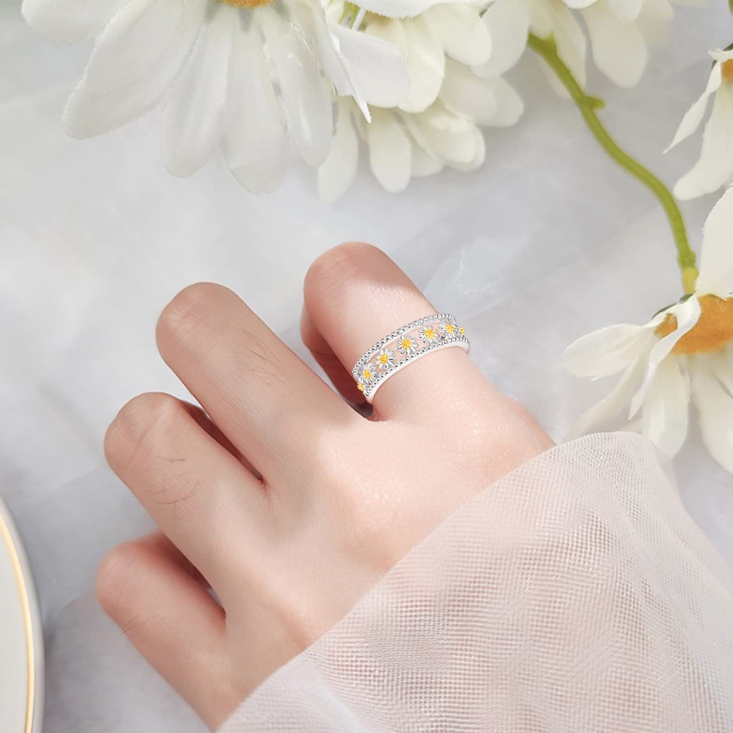 KINGWHYTE Daisy Rings for Women 925 Sterling Silver Adjustable Flower Open Ring Birthday Christmas Jewellery Gifts for Girls