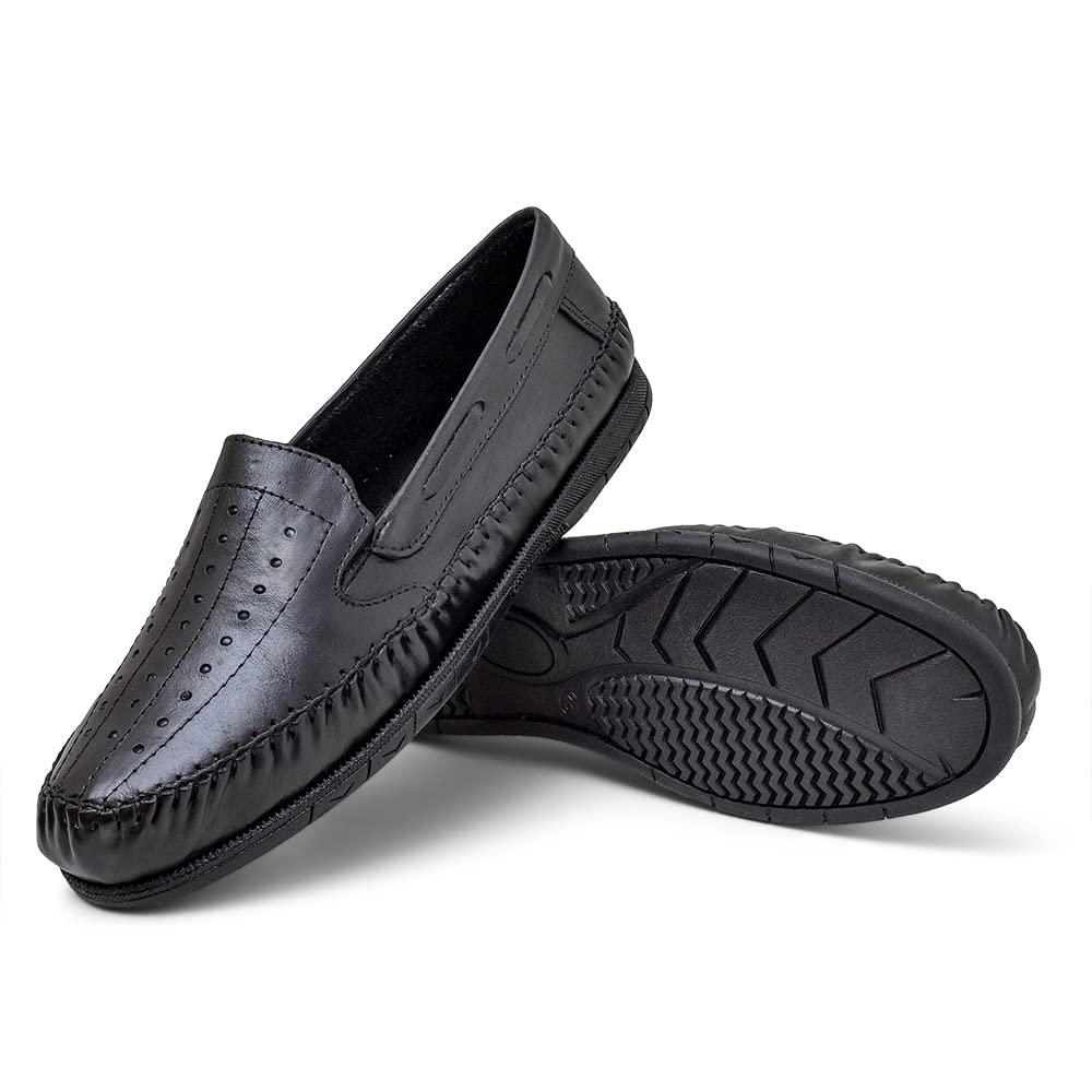 Sapatilha Masculina Casual Couro Legitimo Mocassim em promoção! Veja a oferta e mais achadinhos de Sapatos 7 Hoje é o melhor dia para comprar Sapatilha Masculina Casual Couro Legitimo Mocassim com aquele preço maroto! Promoção! Aproveite a oferta! 7