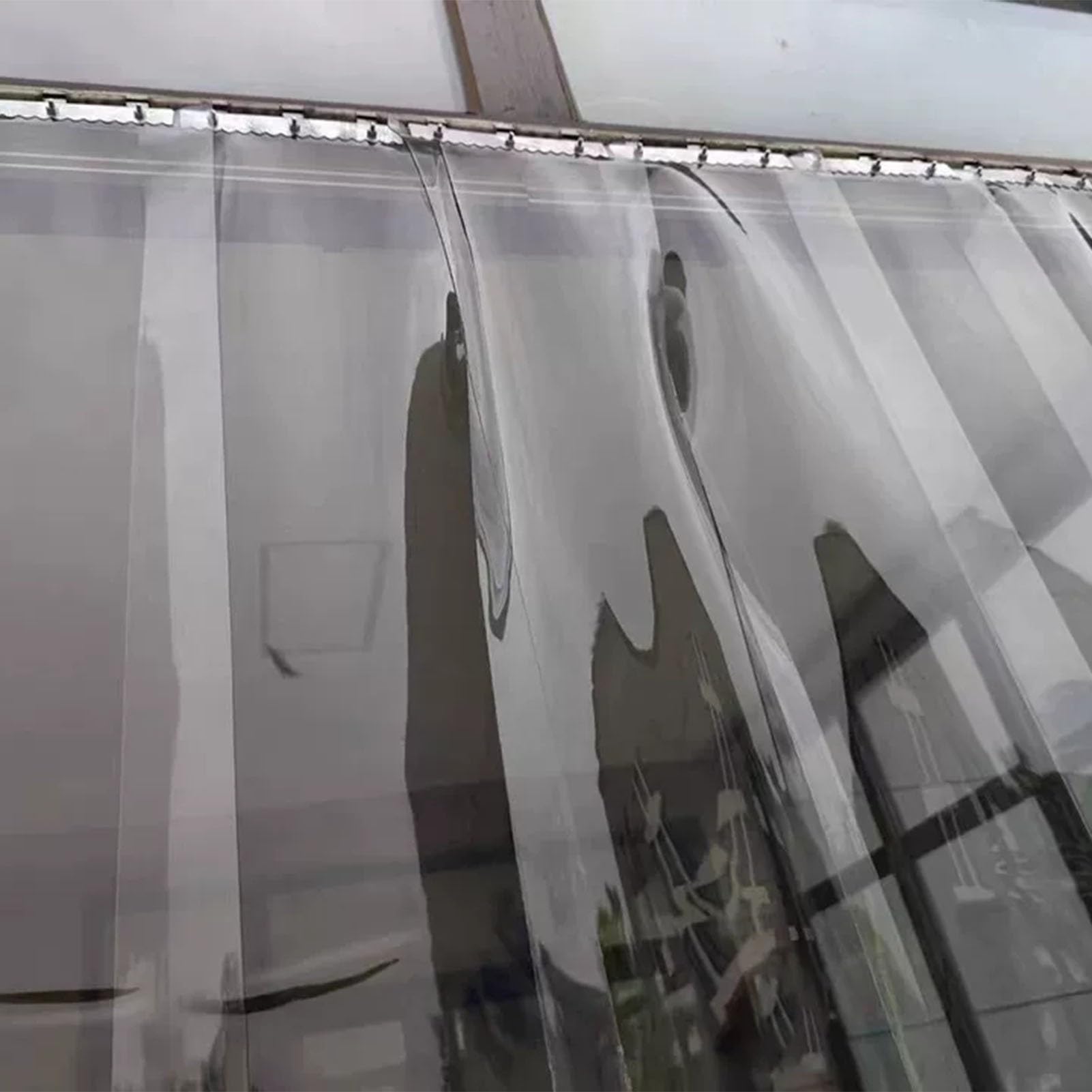 Rideau À Lanières en PVC Rideau A Lamelles Stores Verticaux Rideaux D'extérieur Convient pour Le Garage Débarras Convient Aux Ateliers Et Entrepôts(53.15x110.24in/1.35x2.8m)