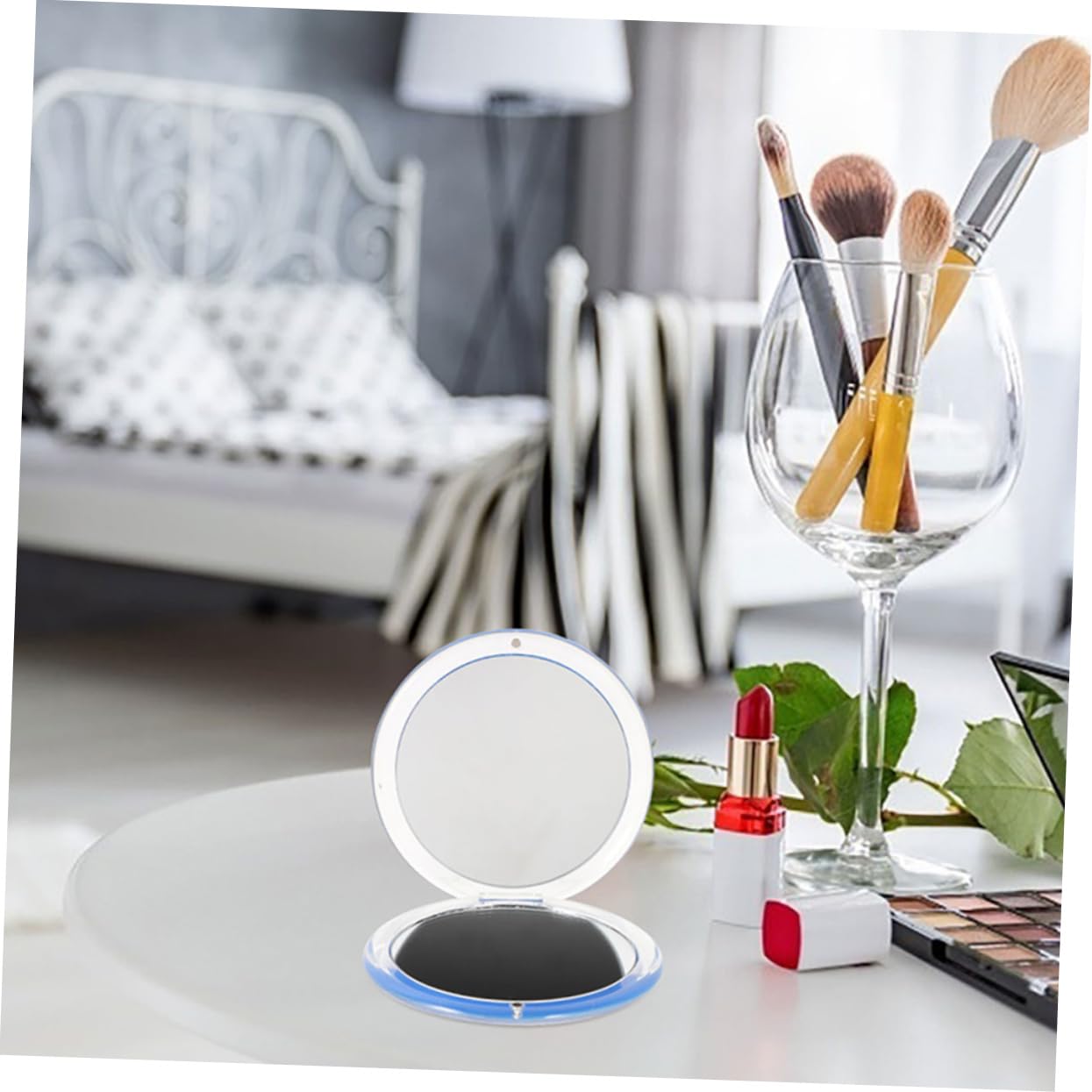 BESTYASH 3 Pezzi Pieghevole Ingranditore Tascabile Rotondo per Viaggi Accessorio Compatto per Donne e Ragazze Design per Ritocchi