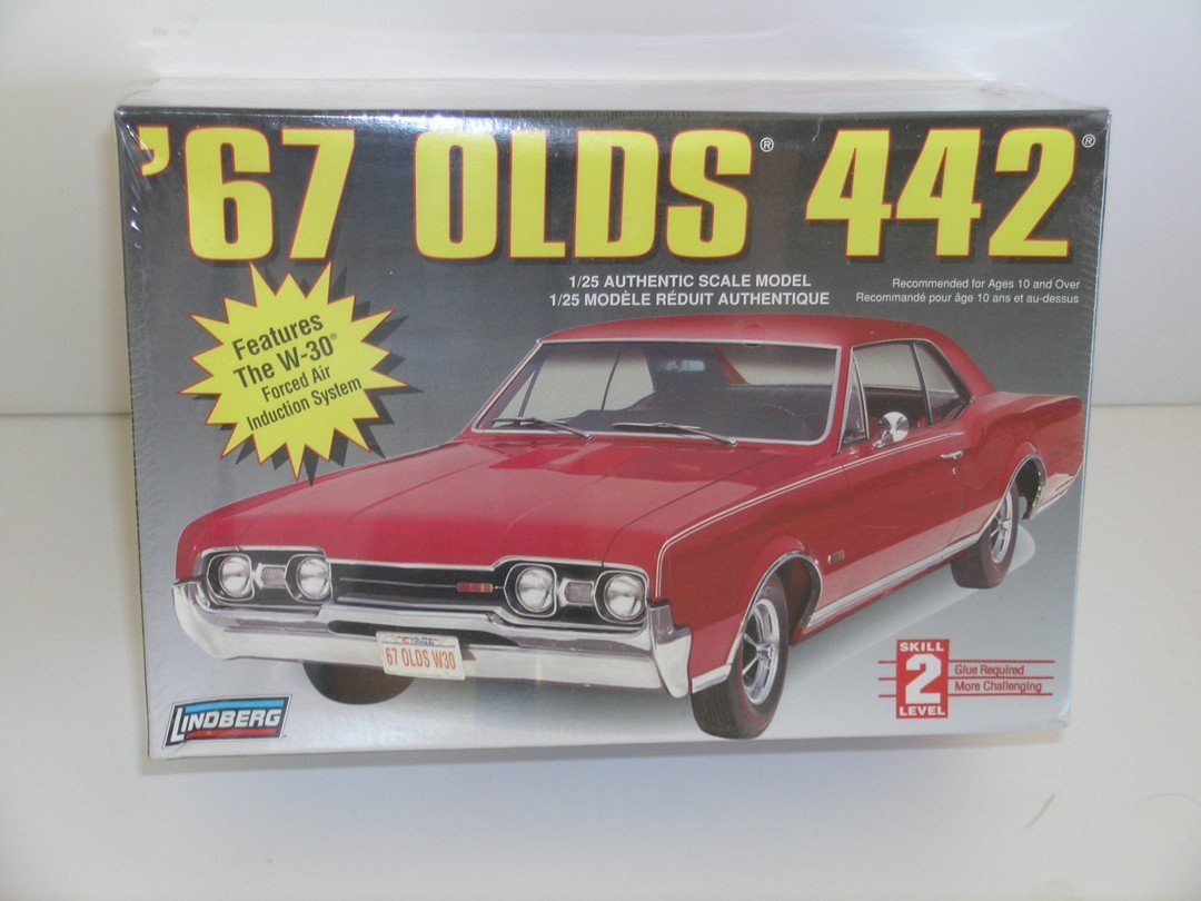 Amazon.com: Lindberg 72171 1/25 '67 Olds 442 : Arts, Crafts