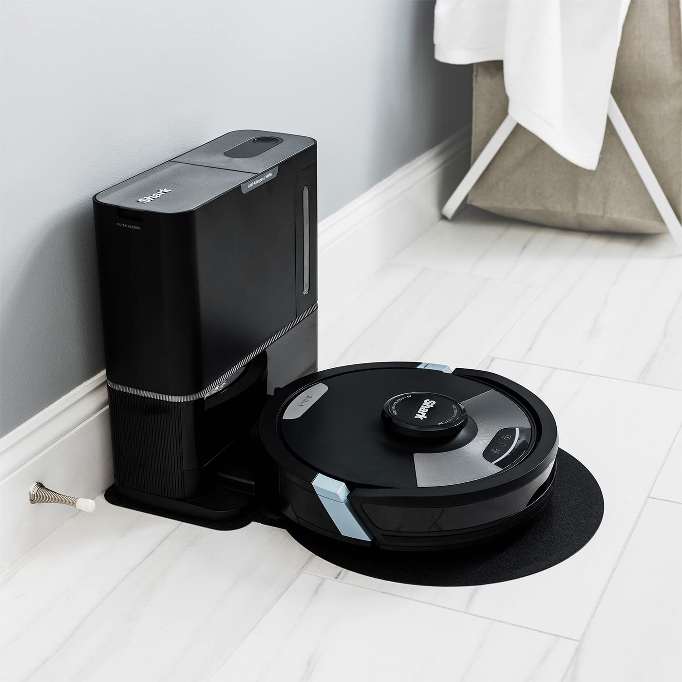 Shark AI Ultra 2in1 Robot Vacuum ＆ Mop with Sonic Mopping, Matrix