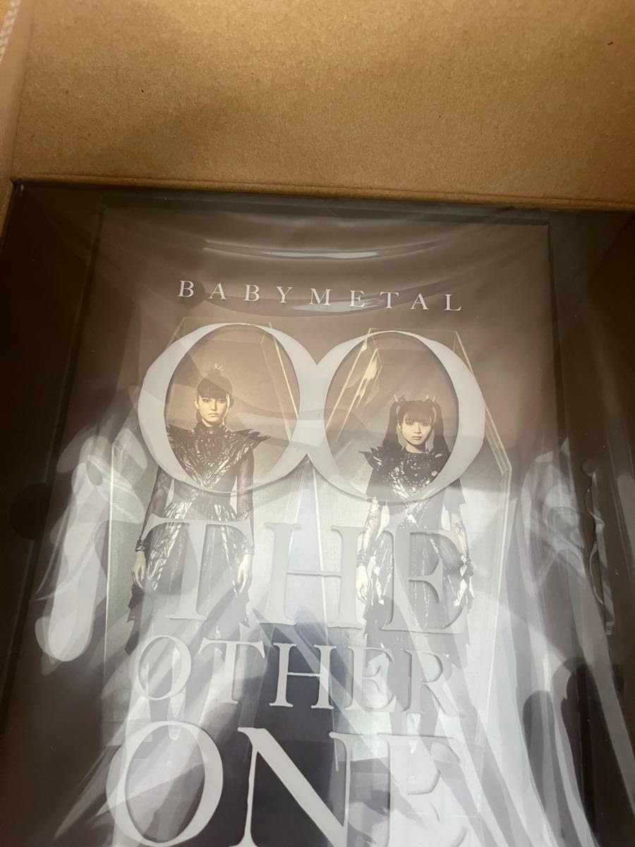 Amazon.co.jp: ベイビーメタル the other one 限定版 CLEAR BOX BLACK 