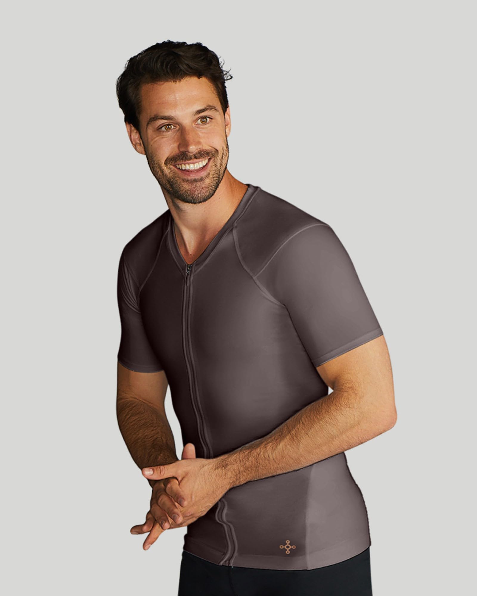 Tommie Copper Camisa de compresión de manga corta para hombre con cremallera frontal, soporte completo para espalda y hombros, corrector de postura