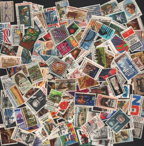 Vintage Stamp Collecting!! 100 Off Paper ~ All Vintage Commemoratives!! U.s. Postage Stamps ~ 100 Stamps (With A Few Extra) Ready To Add To Your Collection #TOP9
