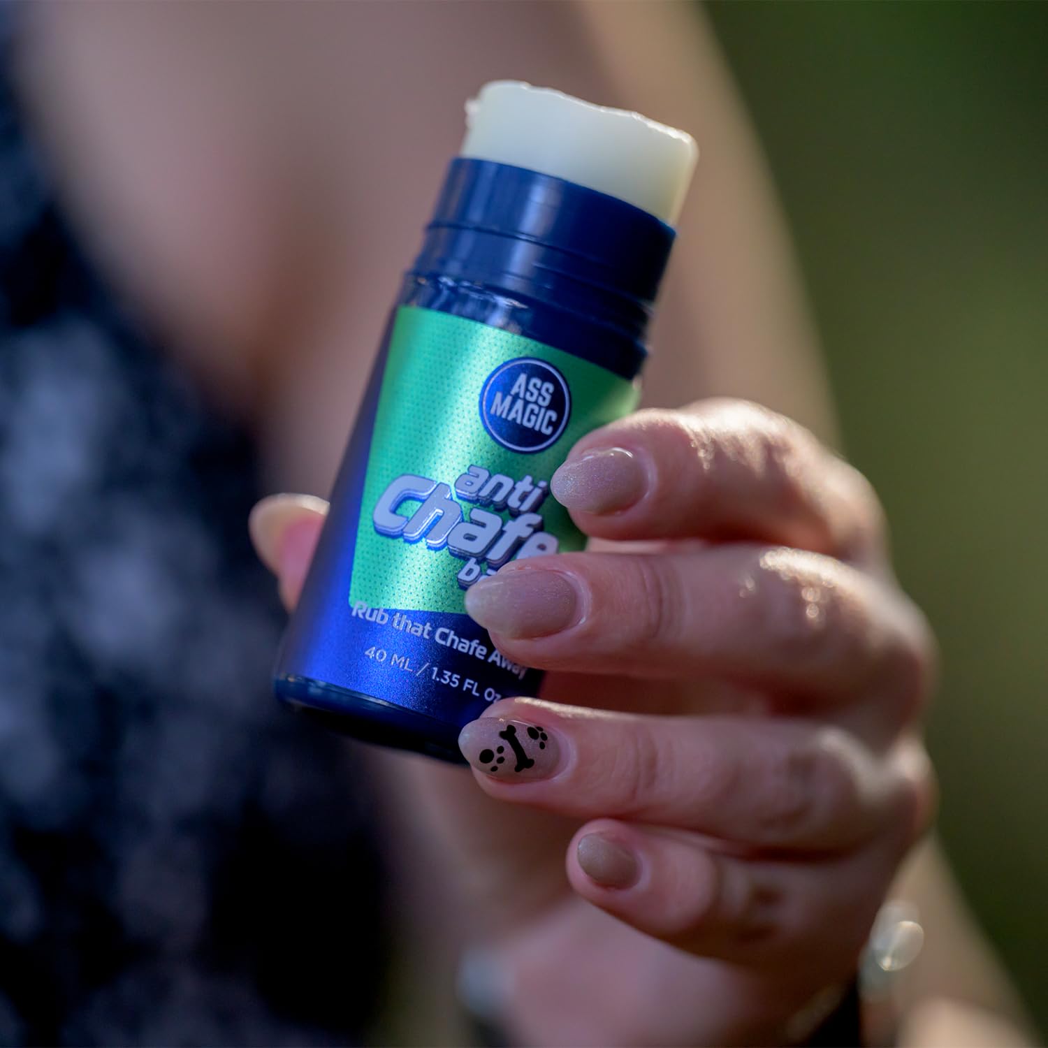 ASS MAGIC ANTI CHAFE BALM - Dein ultimativer Anti-Chafe-Begleiter - Perfekt für Läufer, Triathleten und den Alltag. Die Scheuerstellen und Blasen vermeiden möchten.