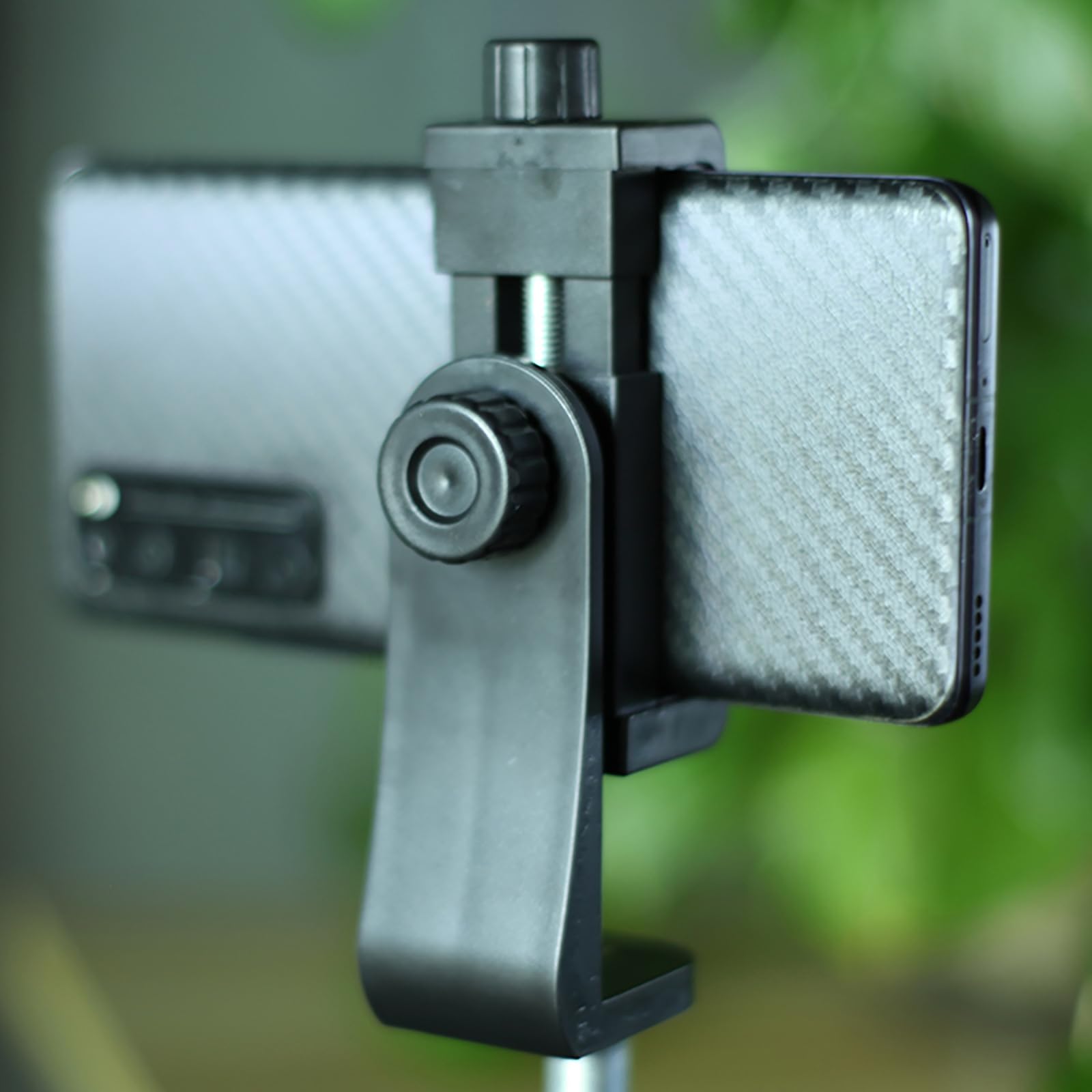 Yjcnelcr Tripod Mount Cell Phones Tripod Holder Clip 1/4 Inch Screw Adapter 360 Degree Rotations Smartphones Camera Holder Support