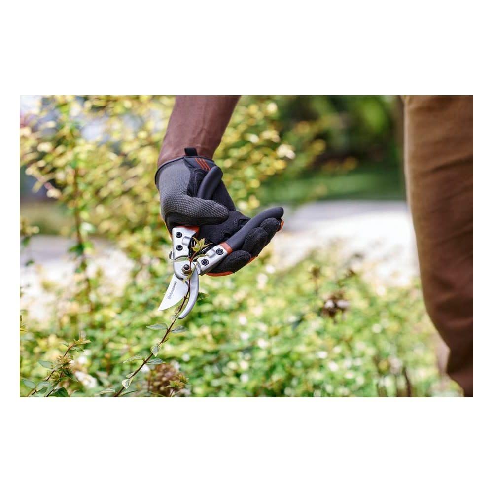 Husqvarna 3/4" Cut Functional Pruner, Black - Image 3