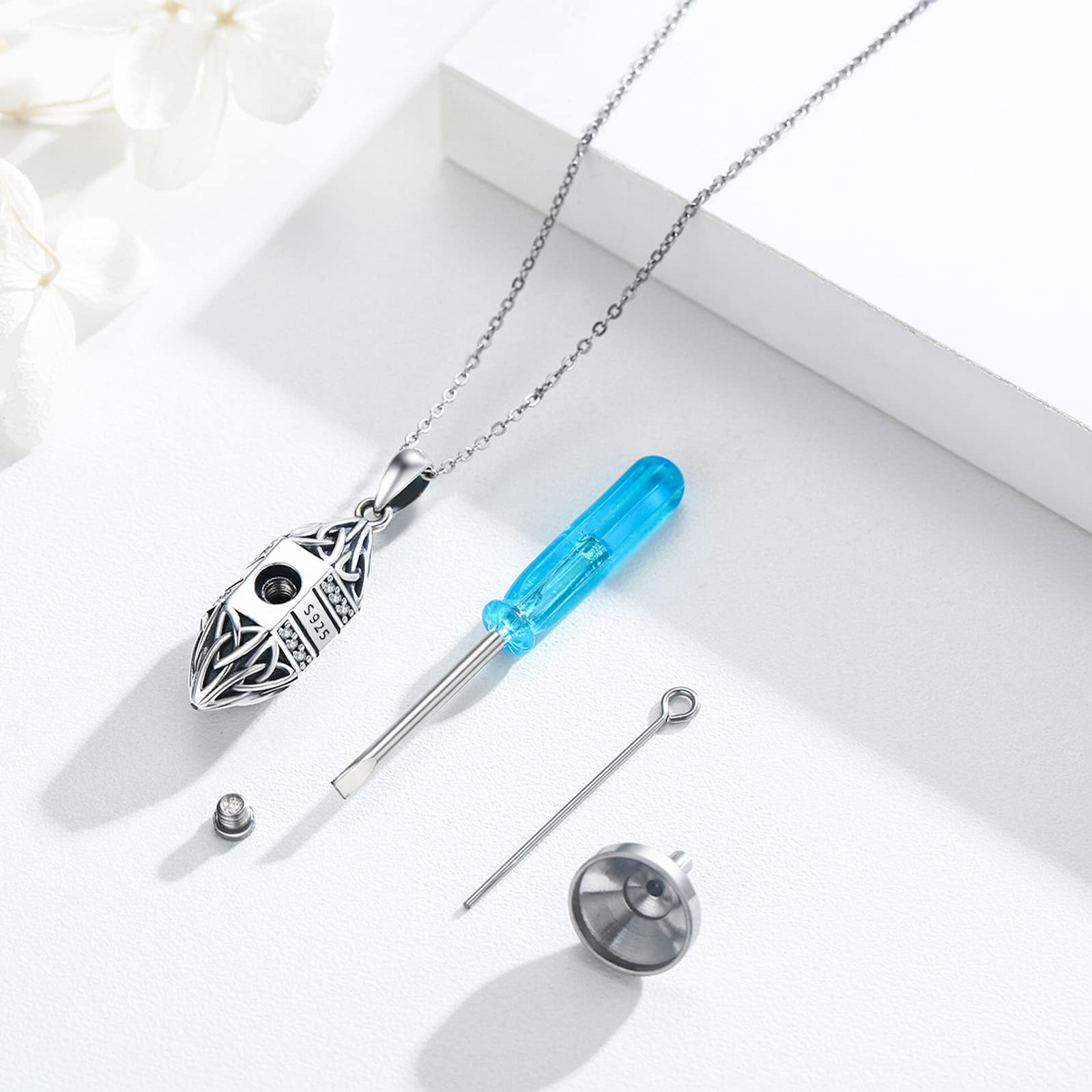 Collar para cenizas de plata de ley 925, colgante de ceniza conmemorativa con diferentes motivos – Nudo celta, árbol de la vida, corazón, flor para hombre y mujer