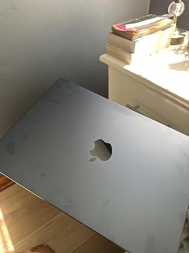 2022 Apple MacBook Air laptop with M2 chip: 13.6-inch Liquid