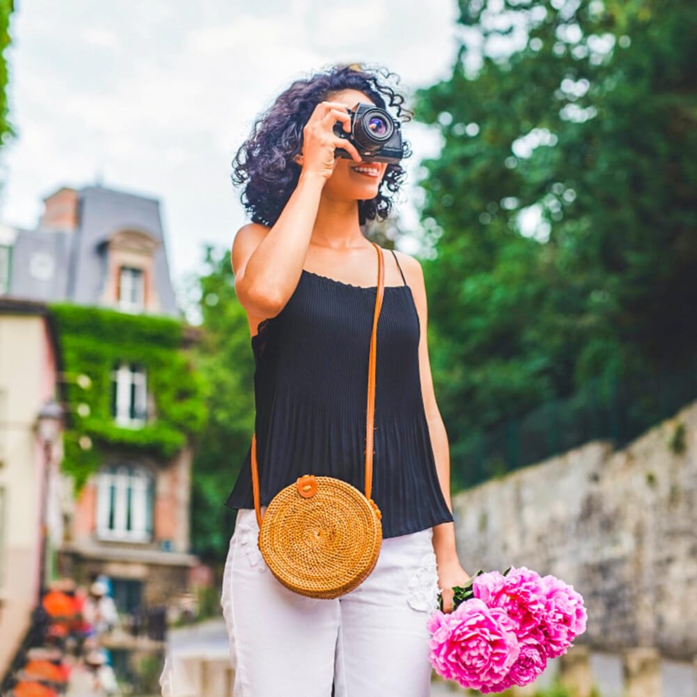 Handwoven Rattan Crossbody Bag - Circle Straw Purse With PU Strap, Boho Beach Bag, 20cm Diameter