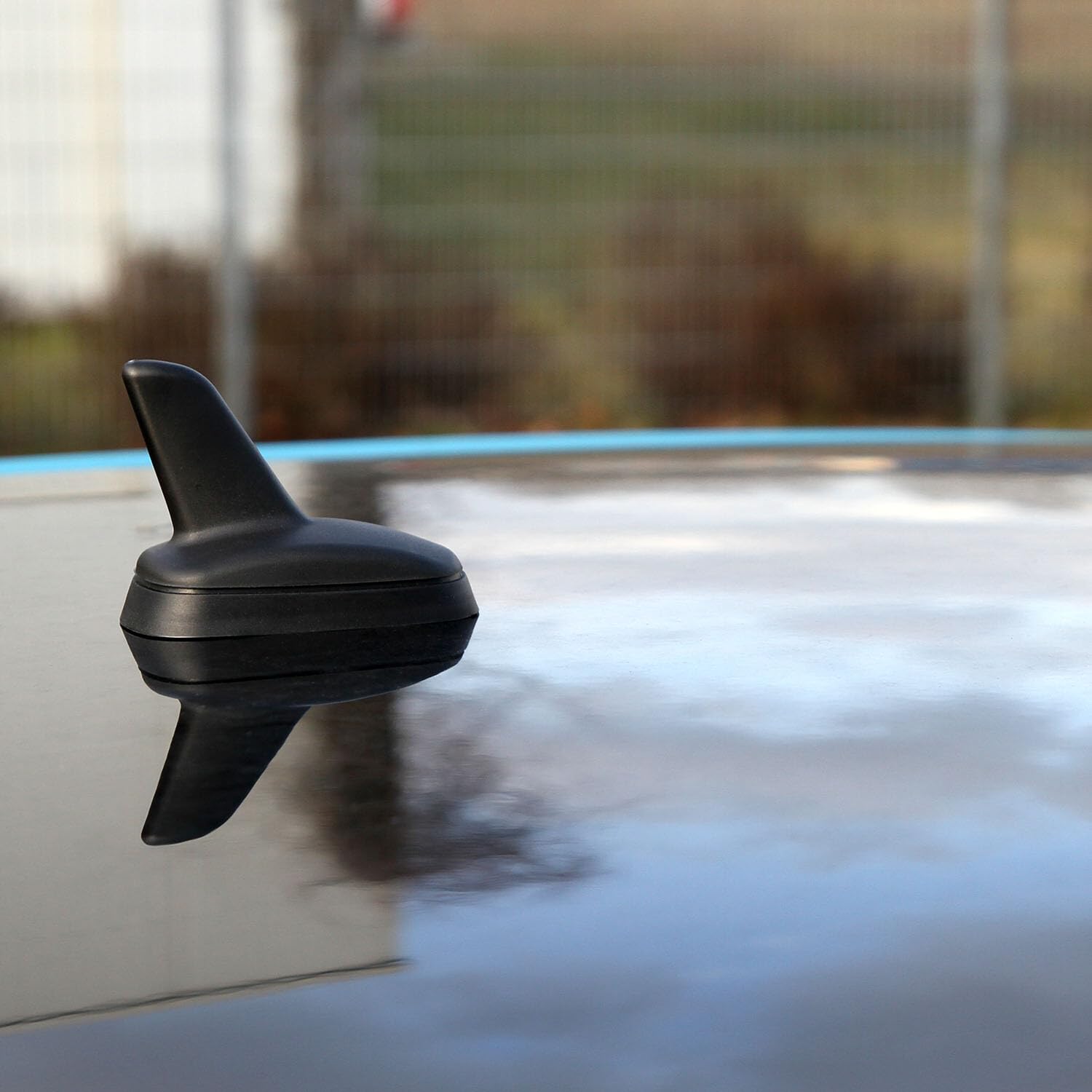 alca® Haifischantenne, aktiv mit Verstäker, für AM/FM & GPS-Navigation