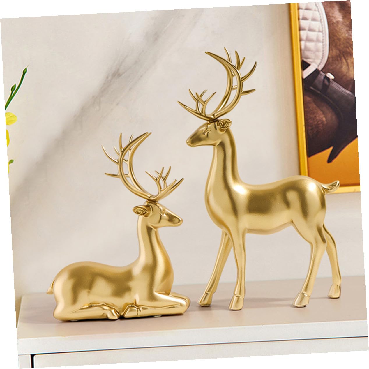 TOYANDONA 2stücke Elch Weihnachtsschmuck aus Kunstharz Dekorative Elchfigur für Tischdeko Weihnachtsdekoration für Heimpartys