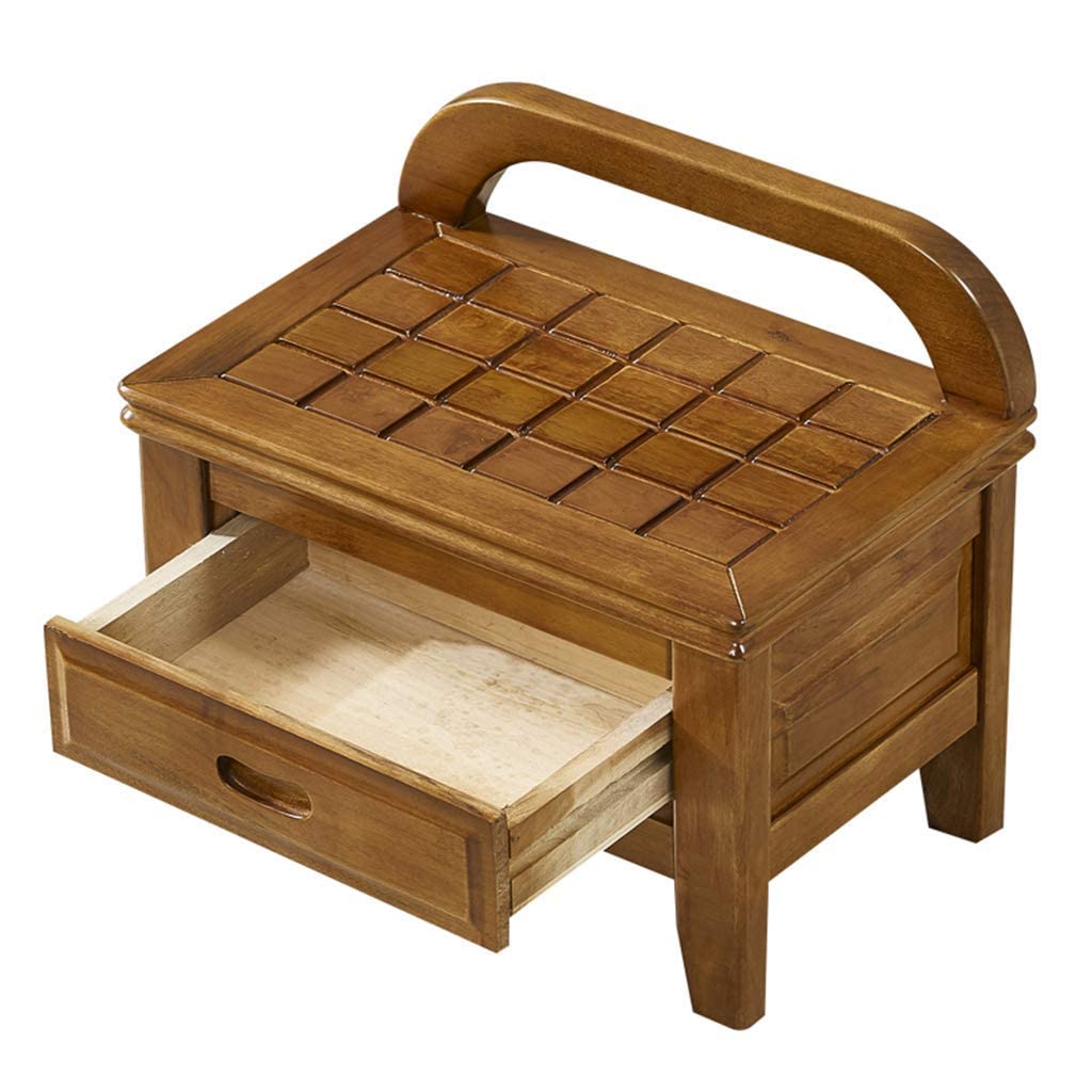 Tabouret en bois massif : l'élégance d'un repose-pieds durable pour salon