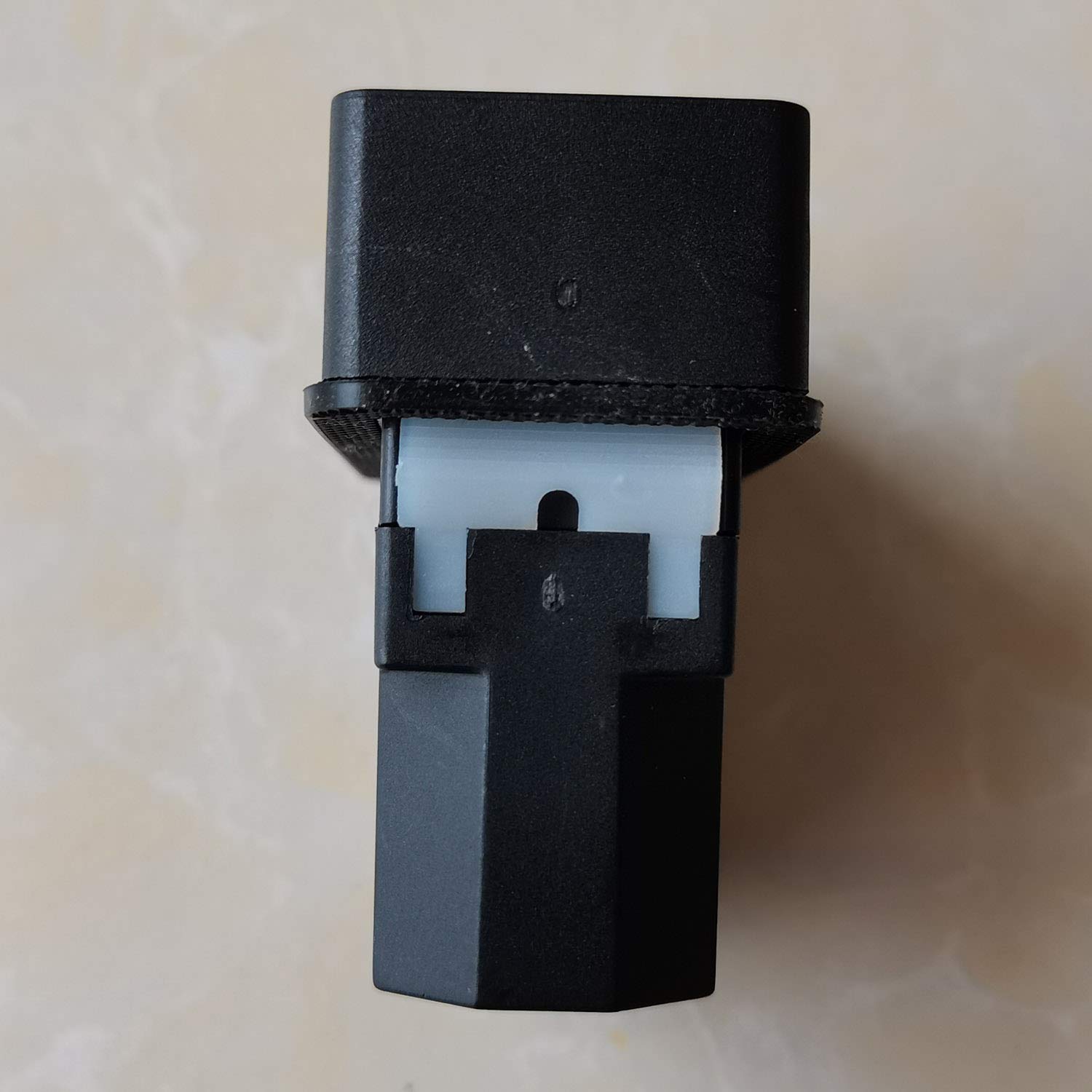DZ-6 4 Pins Interrupteur électromagnétique avec mise hors tension et protection contre la tension Interrupteurs à bouton-poussoir marche-arrêt pour équipement électrique industriel 250V 16A IP55