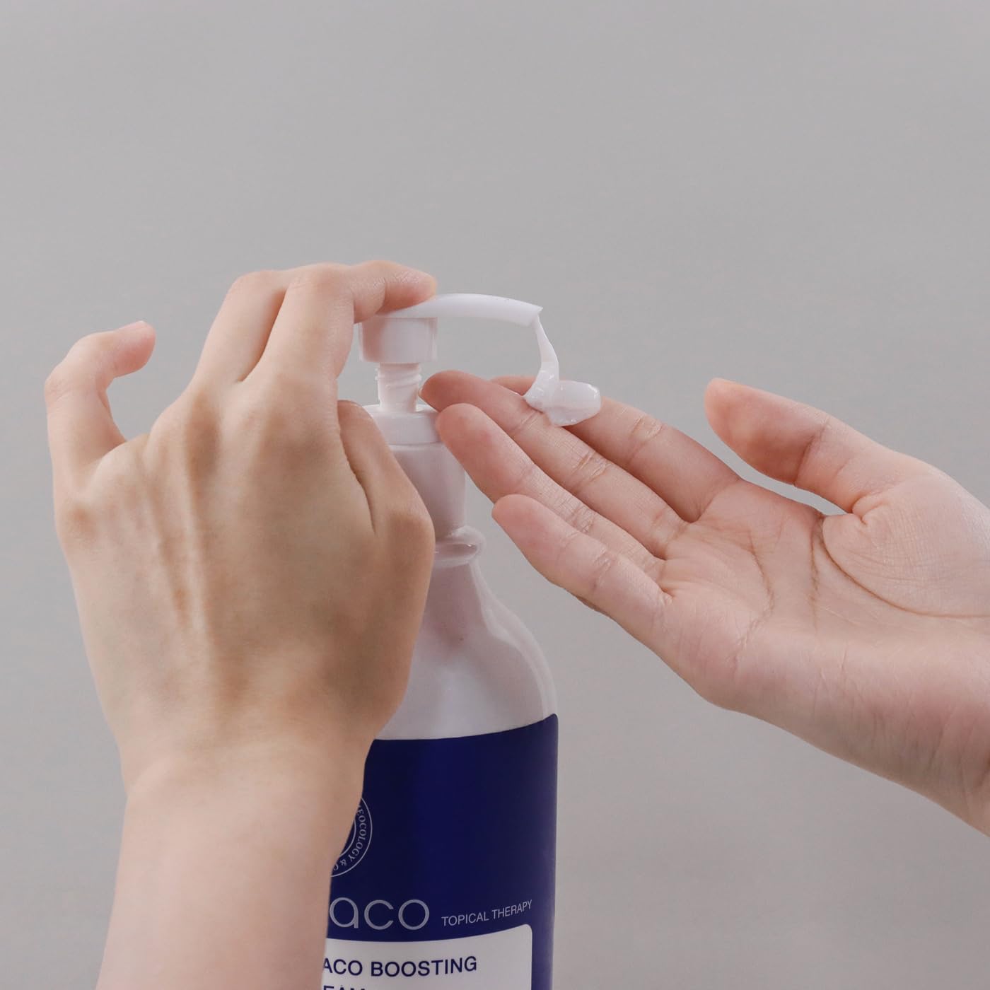Ovaco Crème Corps Raffermissante RF 520 ml | Acide hyaluronique, Ginseng et extrait d'avoine, Texture légère, Absorption rapide