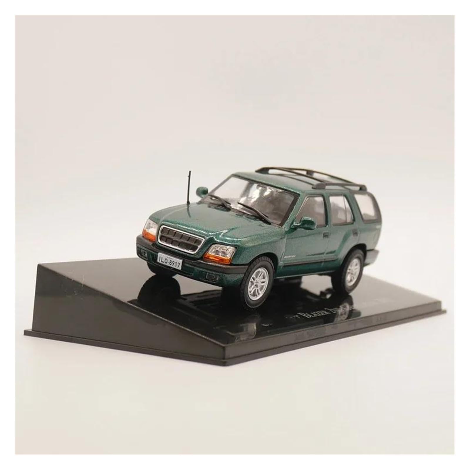 Metallo Scala Replica 1 43 per Blazer 2a generazione fuoristrada modello auto in lega collezione di decorazioni per la casa Hobby Veicoli Giochi Set