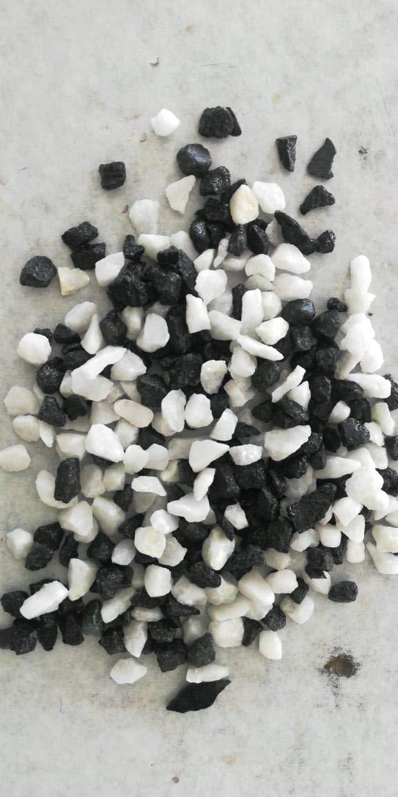 Art n Craft Natural Marble Chips for Outdoor and Indoor Decoration Black and White Mix Size 5 to 8 MM Each 3 kg