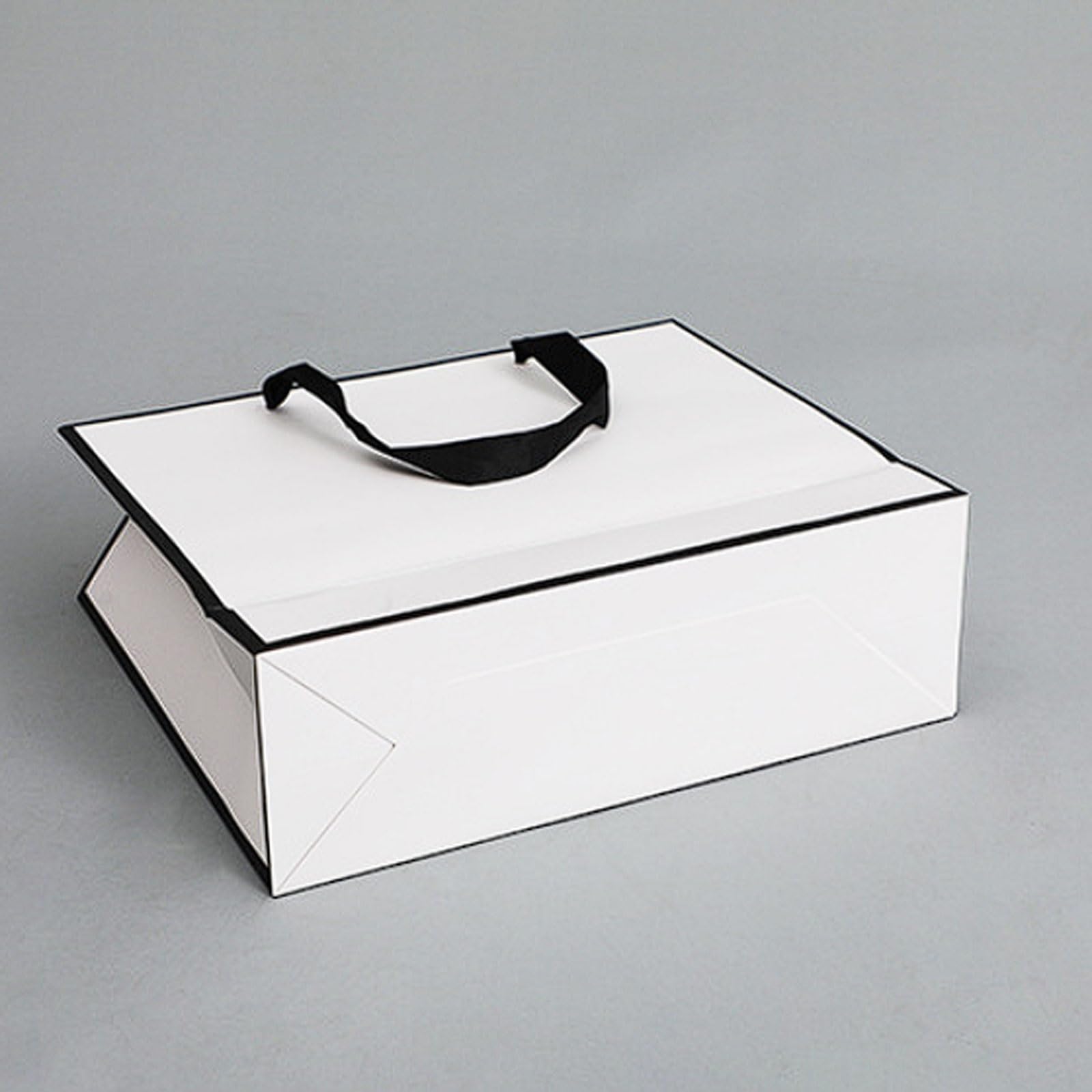 20er-Pack robuste Tragetaschen aus weißem Karton mit Griff Baumwollseil, Einkaufstaschen for Bekleidungsgeschäfte, Schmuckverpackung(25 * 13 * 32cm)