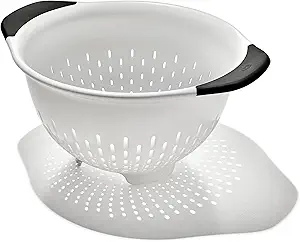 OXO Good Grips 3 QT Plastic Colander, White
