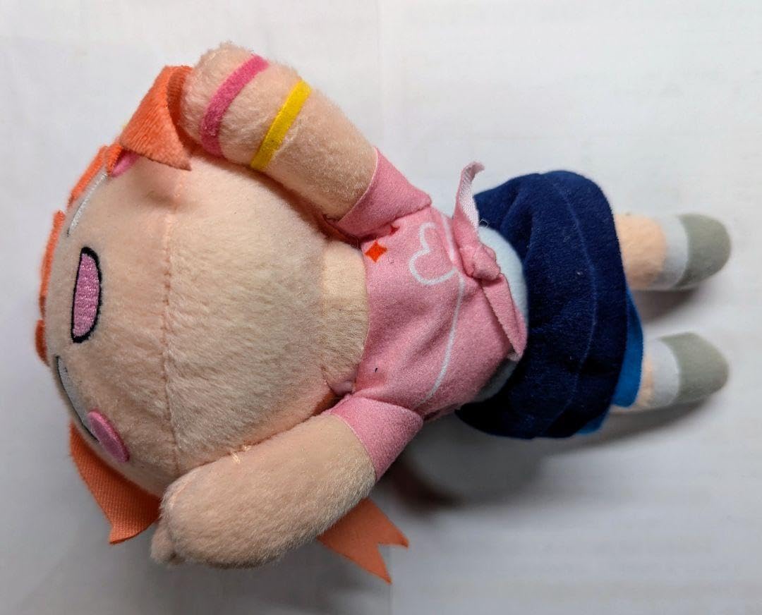 Amazon.co.jp: ラブライブ 虹ヶ咲学園 上原歩夢 寝そべりぬいぐるみ 夏