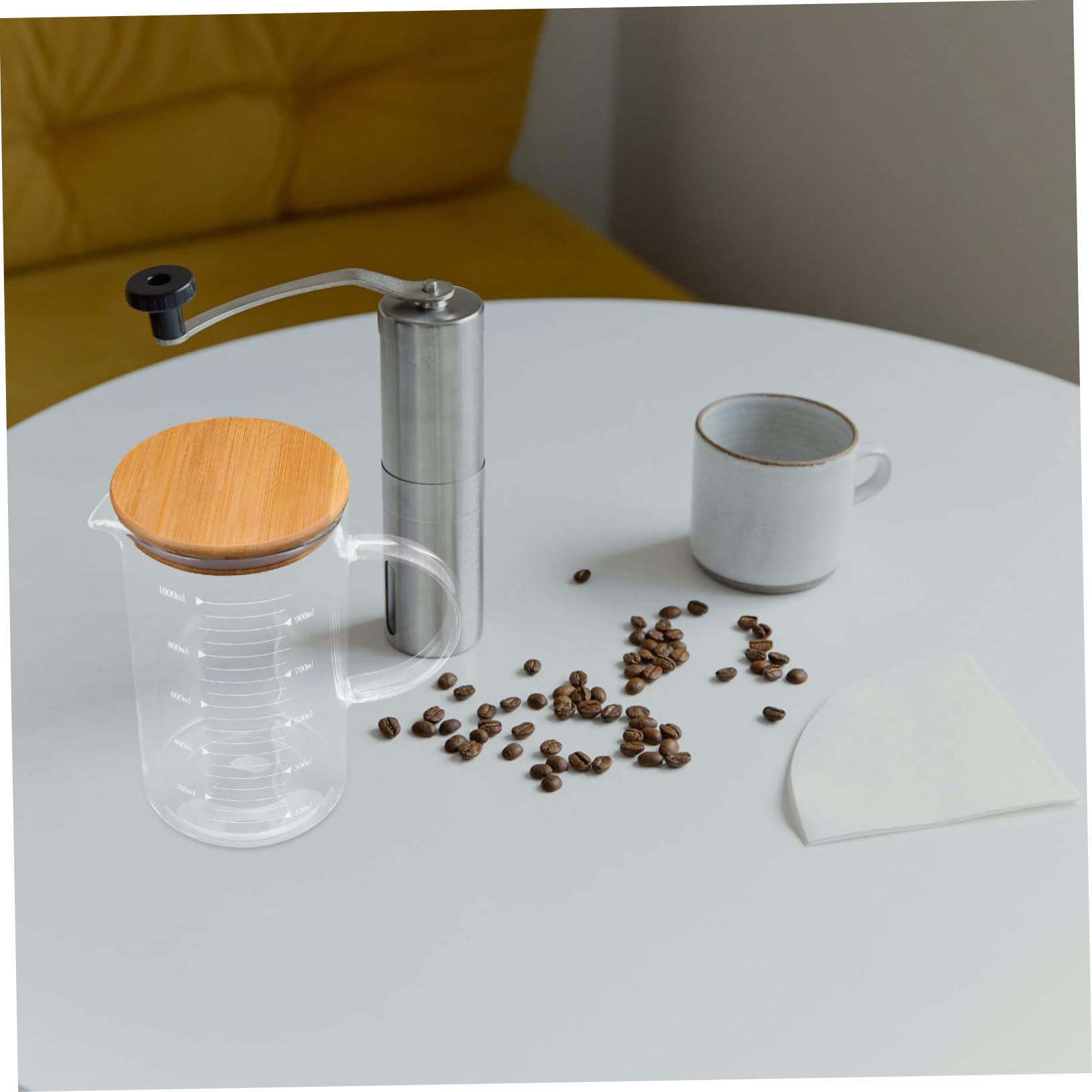 Bicchiere Graduato Con Manico e Coperchio Da Misurino Trasparente Per Latte Caffè e Altri Liquidi Jug Lidded Elegante Per Cucina e Frigorifero