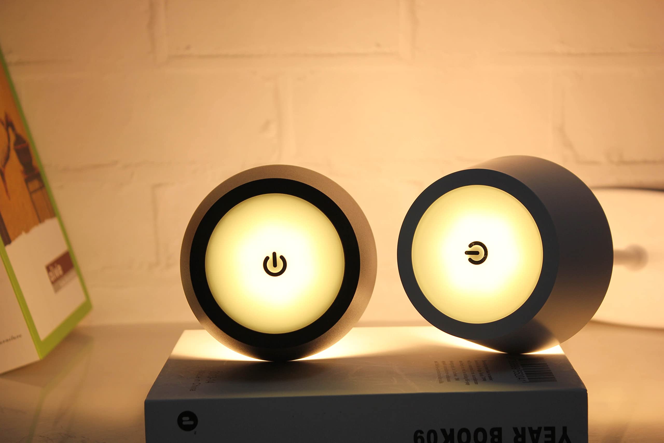 Soul & Saints PREMIUM Tischlampe schwarz matt LED warmweiß massiv Tischleuchte dimmbar touch extrem hell Lampe (schwarz matt)