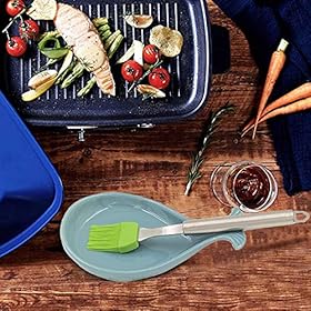 Ceramic Spoon Rest for Kitchen with Wooden Spoon, Whale Shape, 4.8W X 7.8L 61qAWKq8chL. SS280